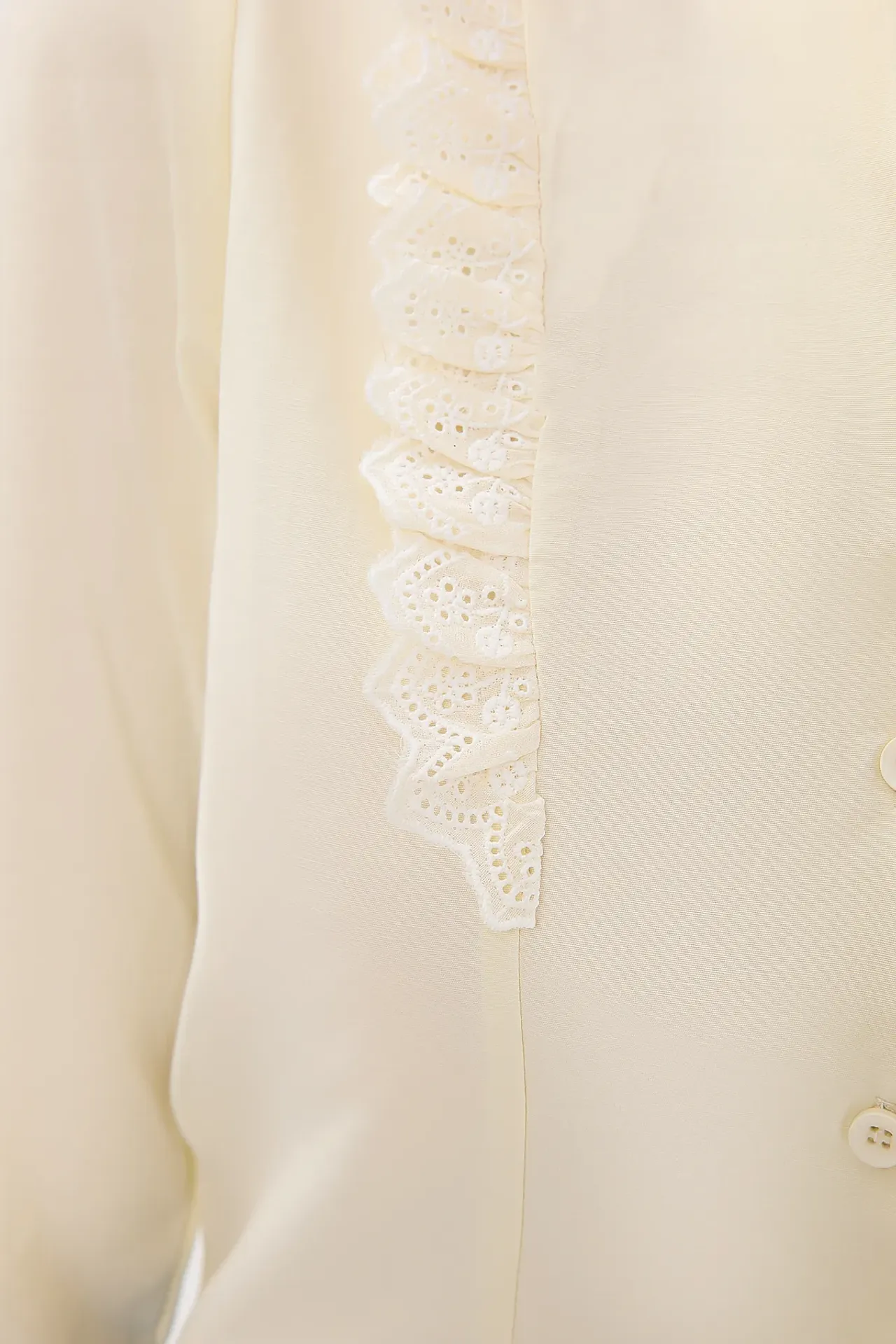 Ruffle Shirt with a Puff Sleeve