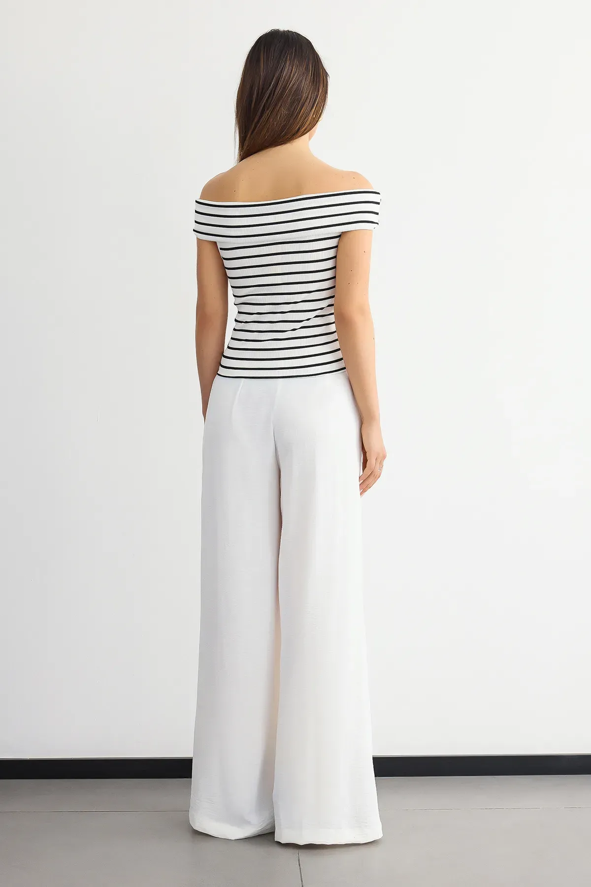 Striped Off-Shoulder Top 4