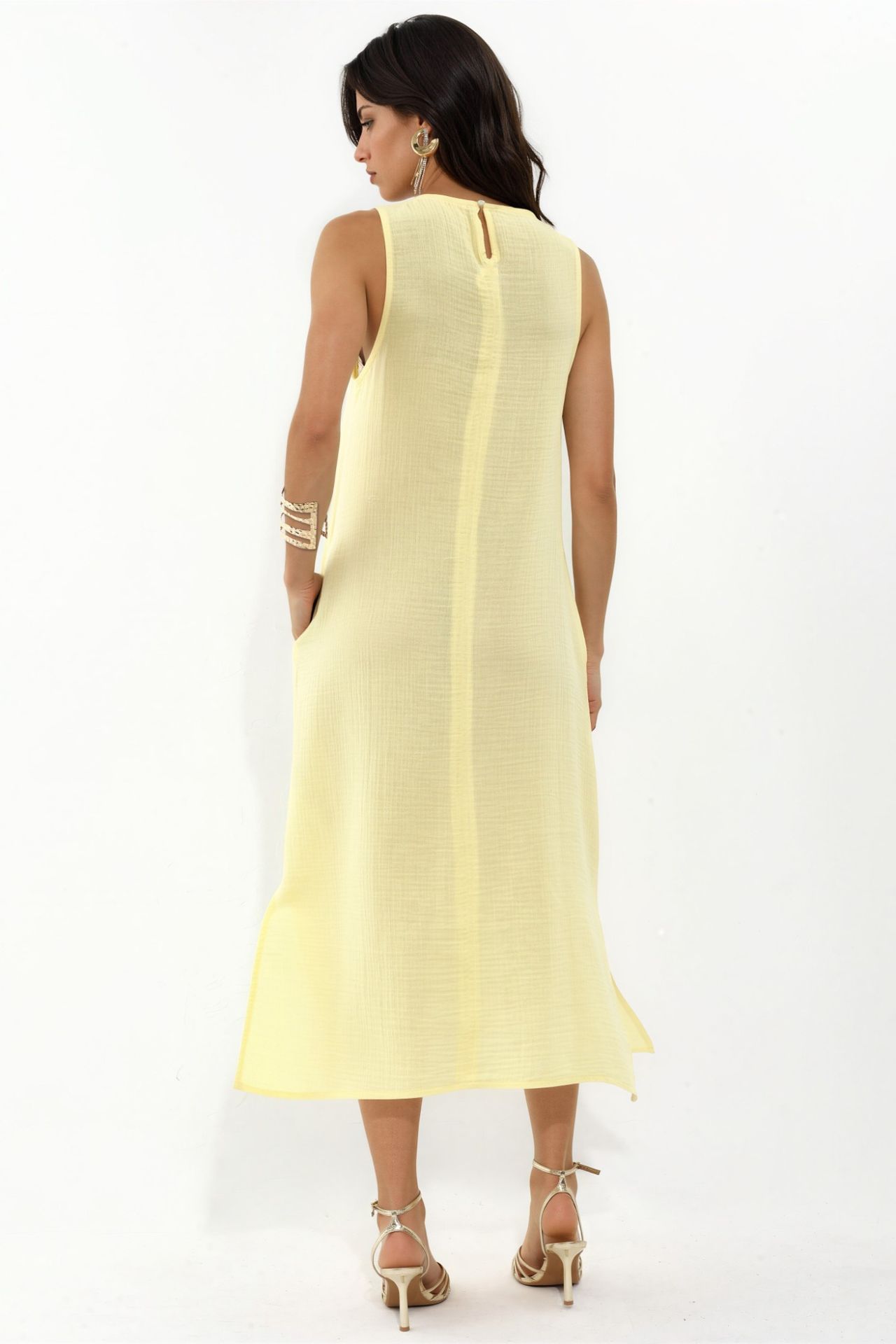 Textured Cotton Midi Beach Dress with Slit 3