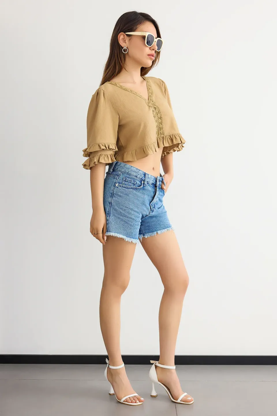 Cropped V-Neck Ruffled Blouse