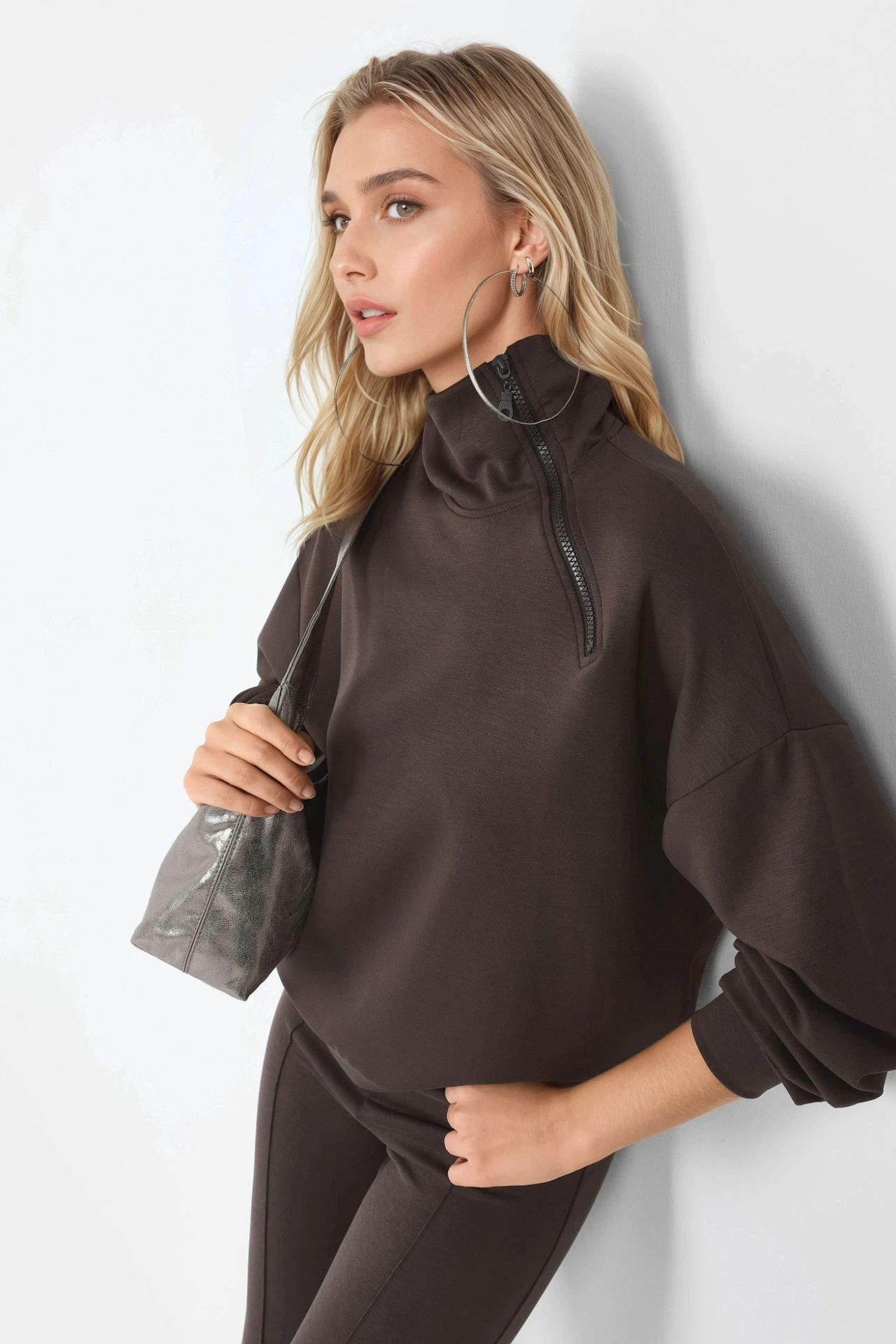BUSEM Relaxed Fit Zipper Collar Sweatshirt 1
