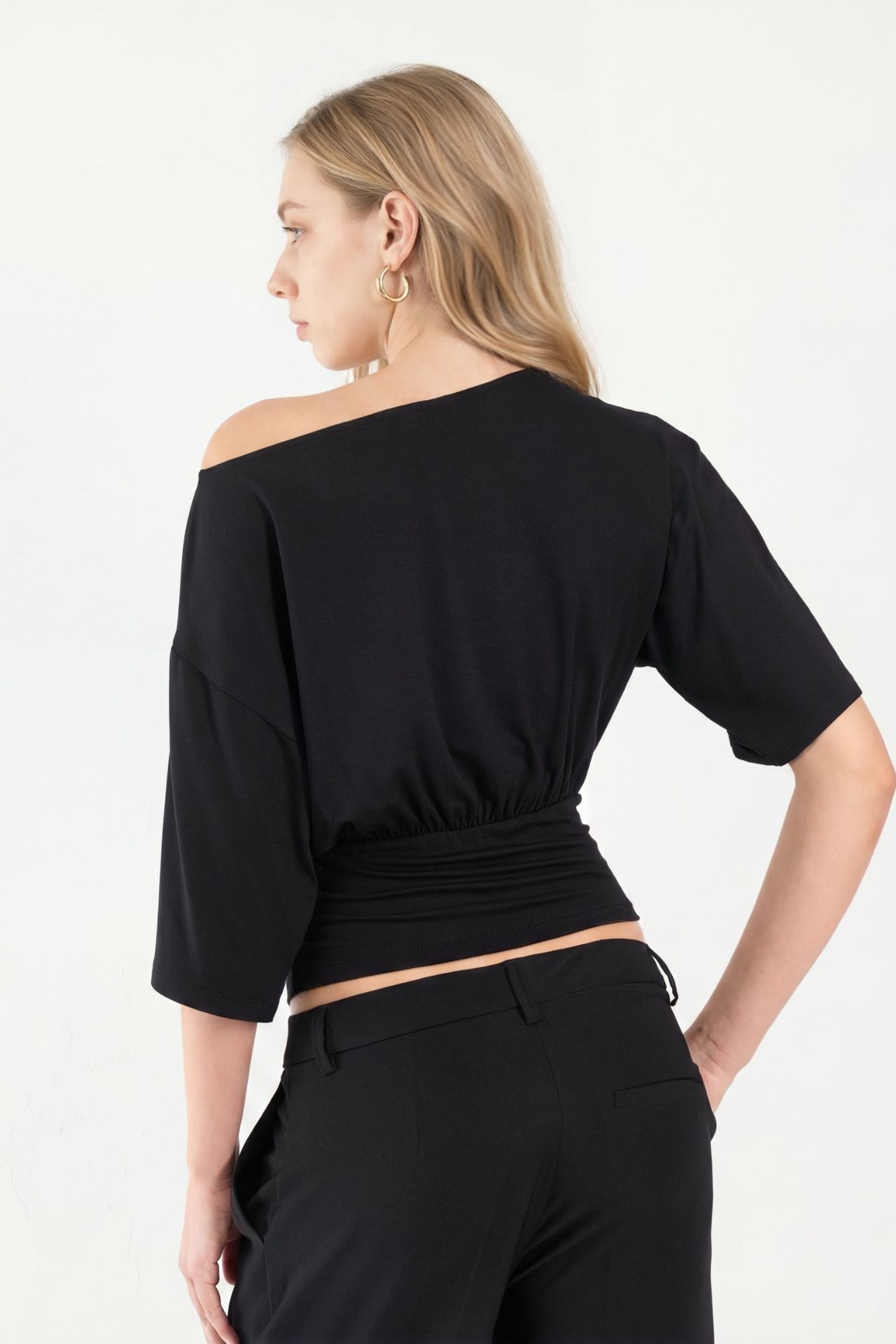 Asymmetrical Neck Soft Knit Blouse 3