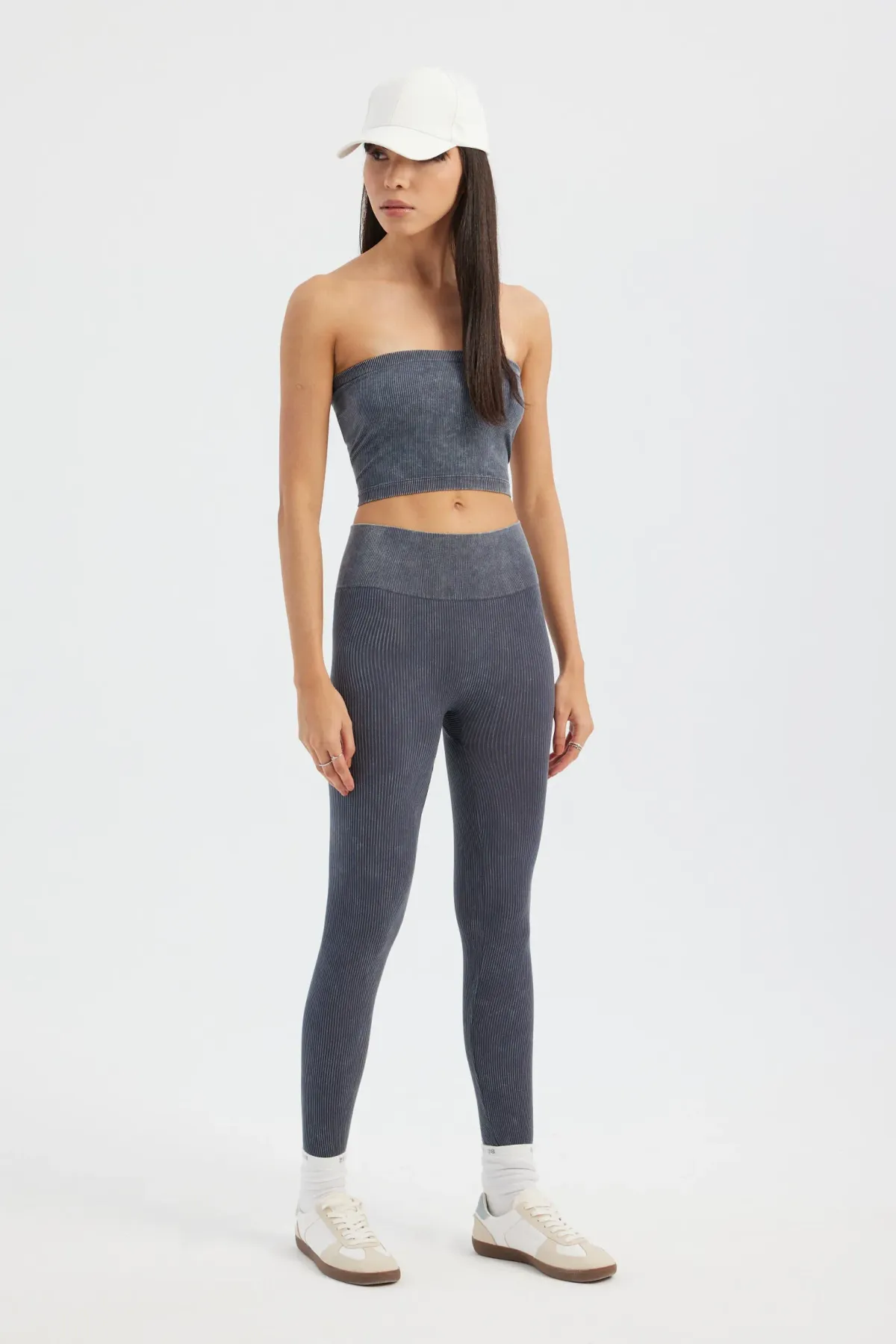 Asit Yıkanmış Straplez Nervürlü Crop Top 3