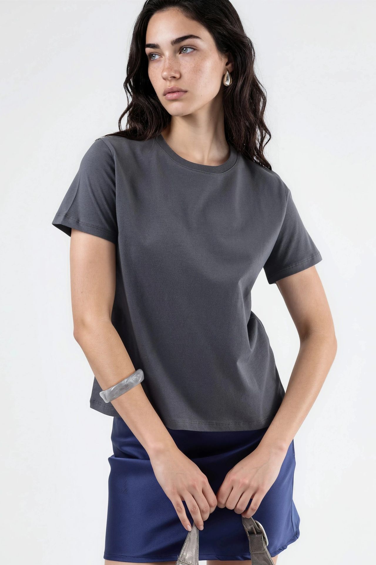 BUSEM Plain Crew Neck Cotton T-Shirt 1