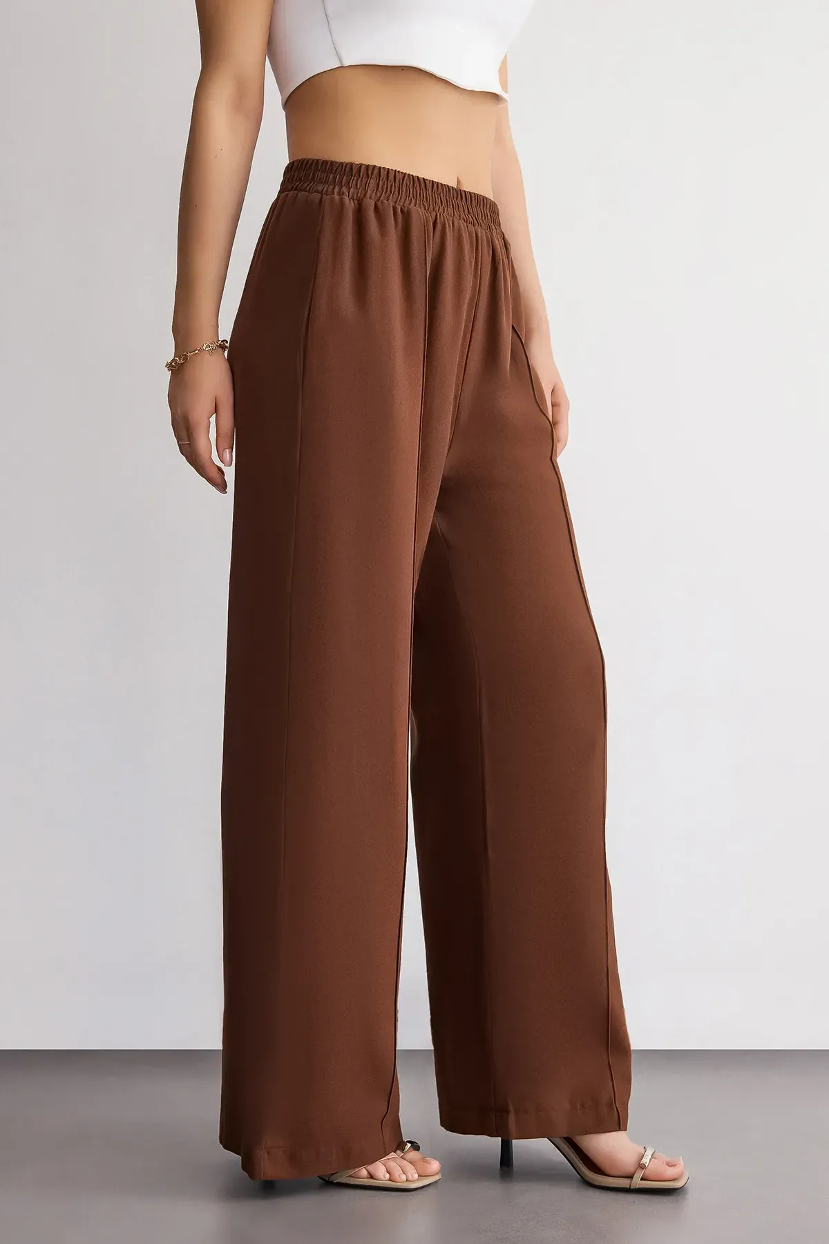 Wide-Leg High-Waist Cotton Trousers 3