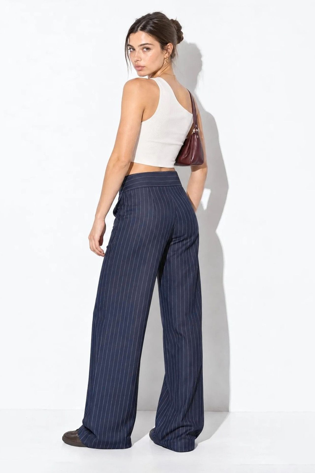 Kemerli Çizgili Geniş Paça Pantolon 3