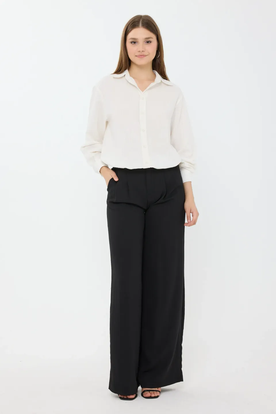 Buttoned Long Sleeve Relaxed Shirt