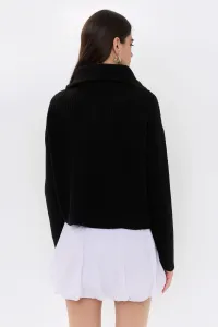 black-image-4
