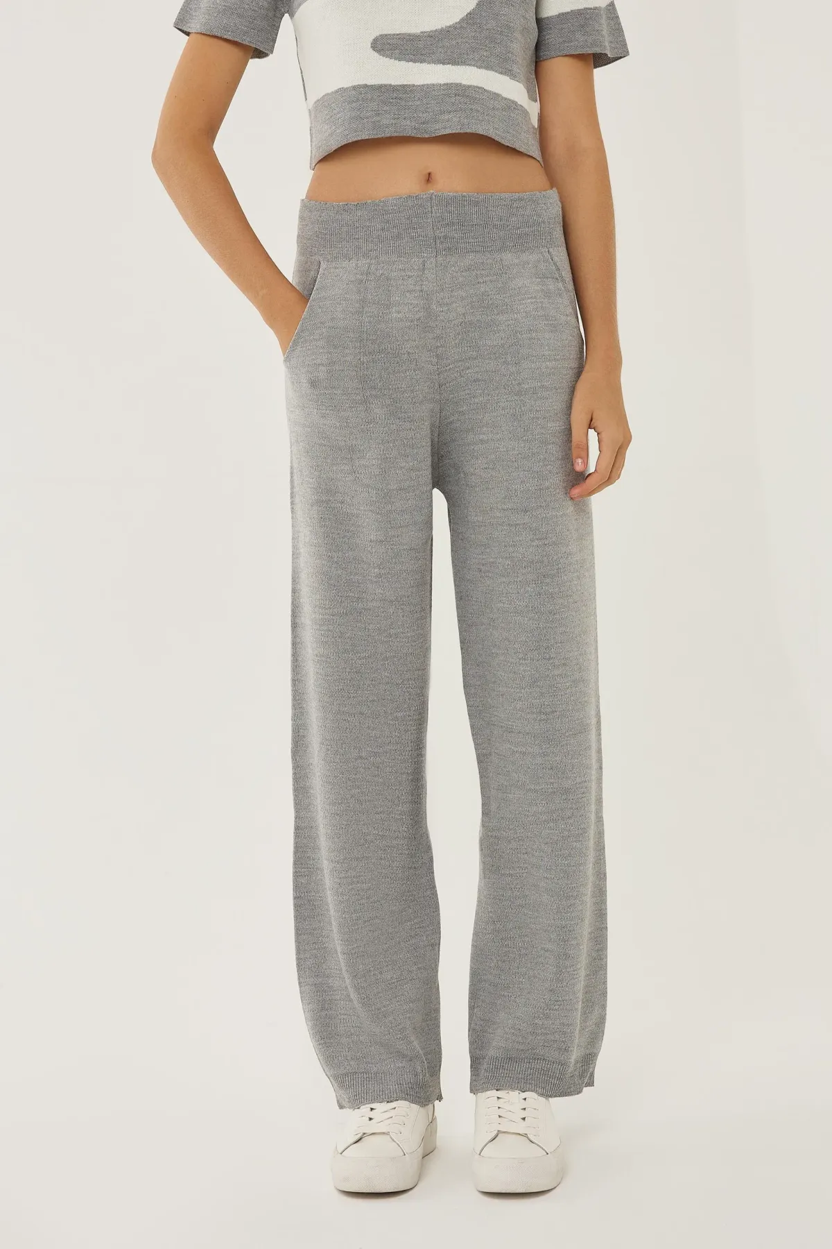 High Waist Wide Leg Knit Pants 2