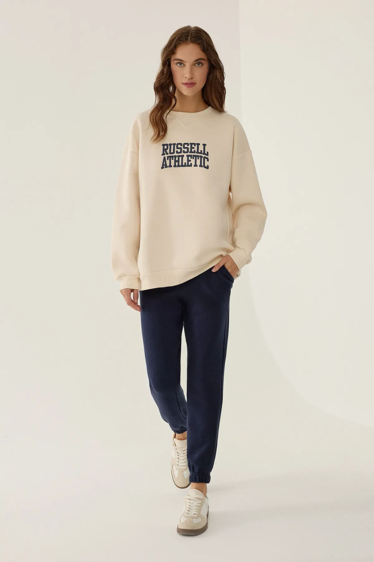 Oversized Printed Crew Neck Sweatshirt 2