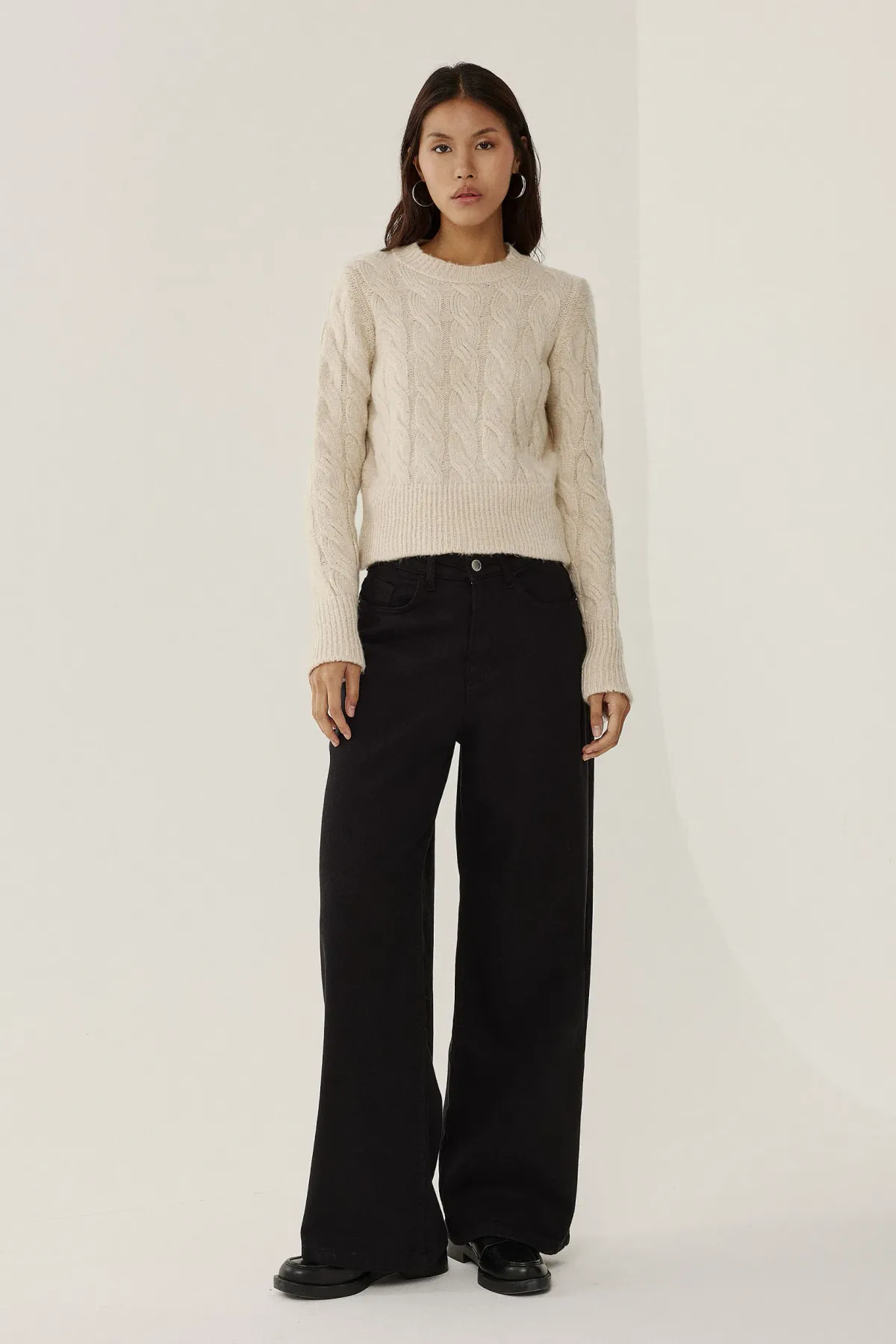 Hair Braid Pattern Crew Neck Sweater 2