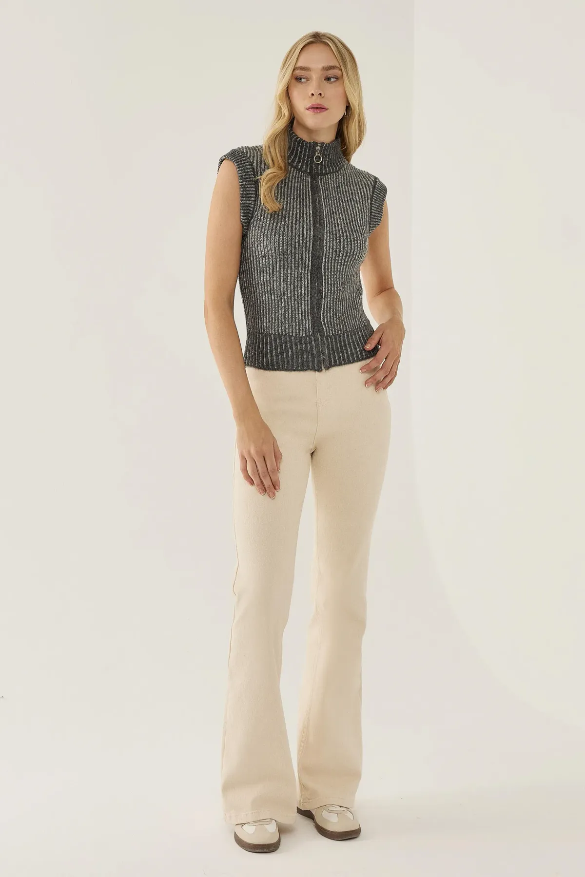 Striped Zip-Through Sleeveless Knit Vest 2