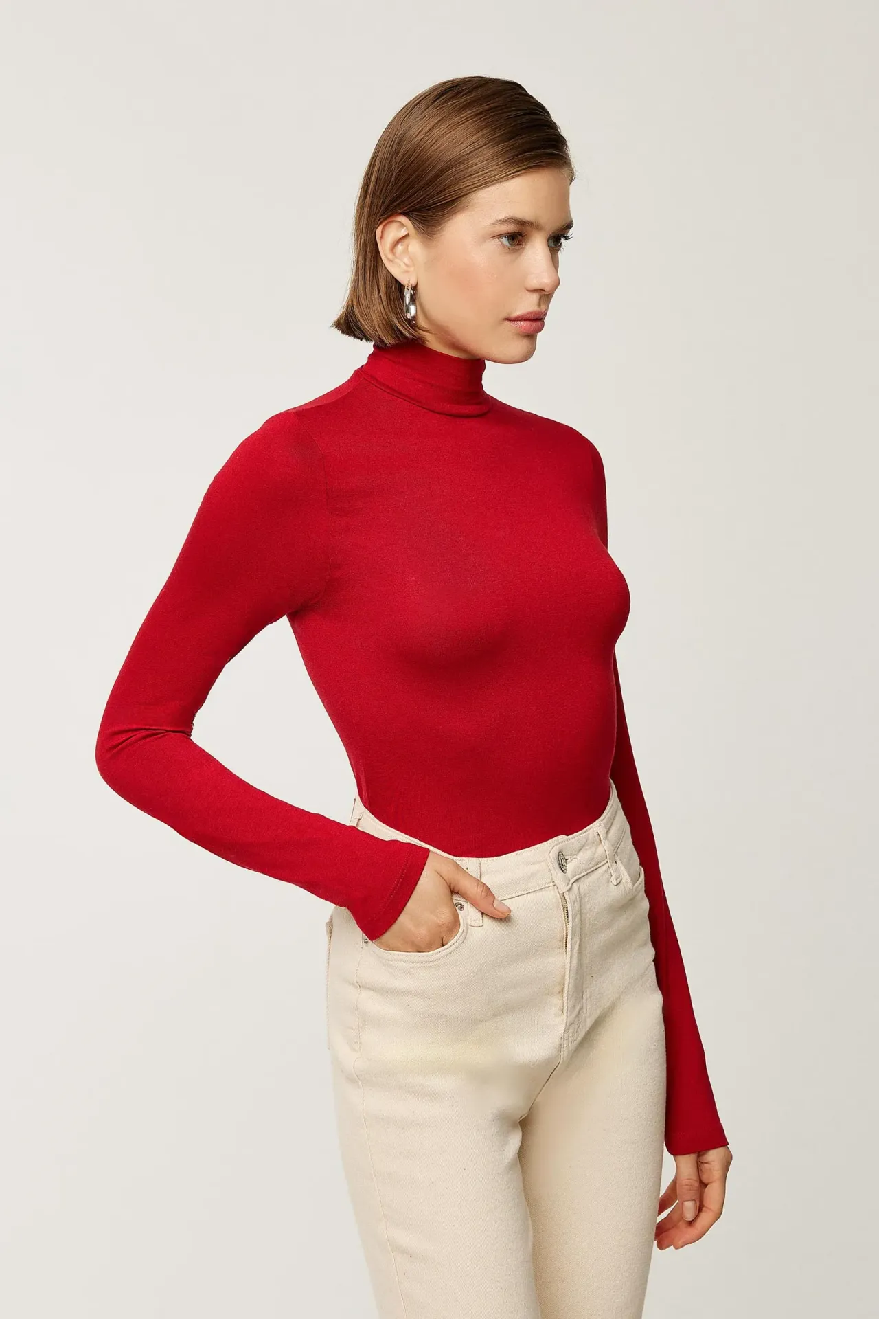 Basic High-Neck Top