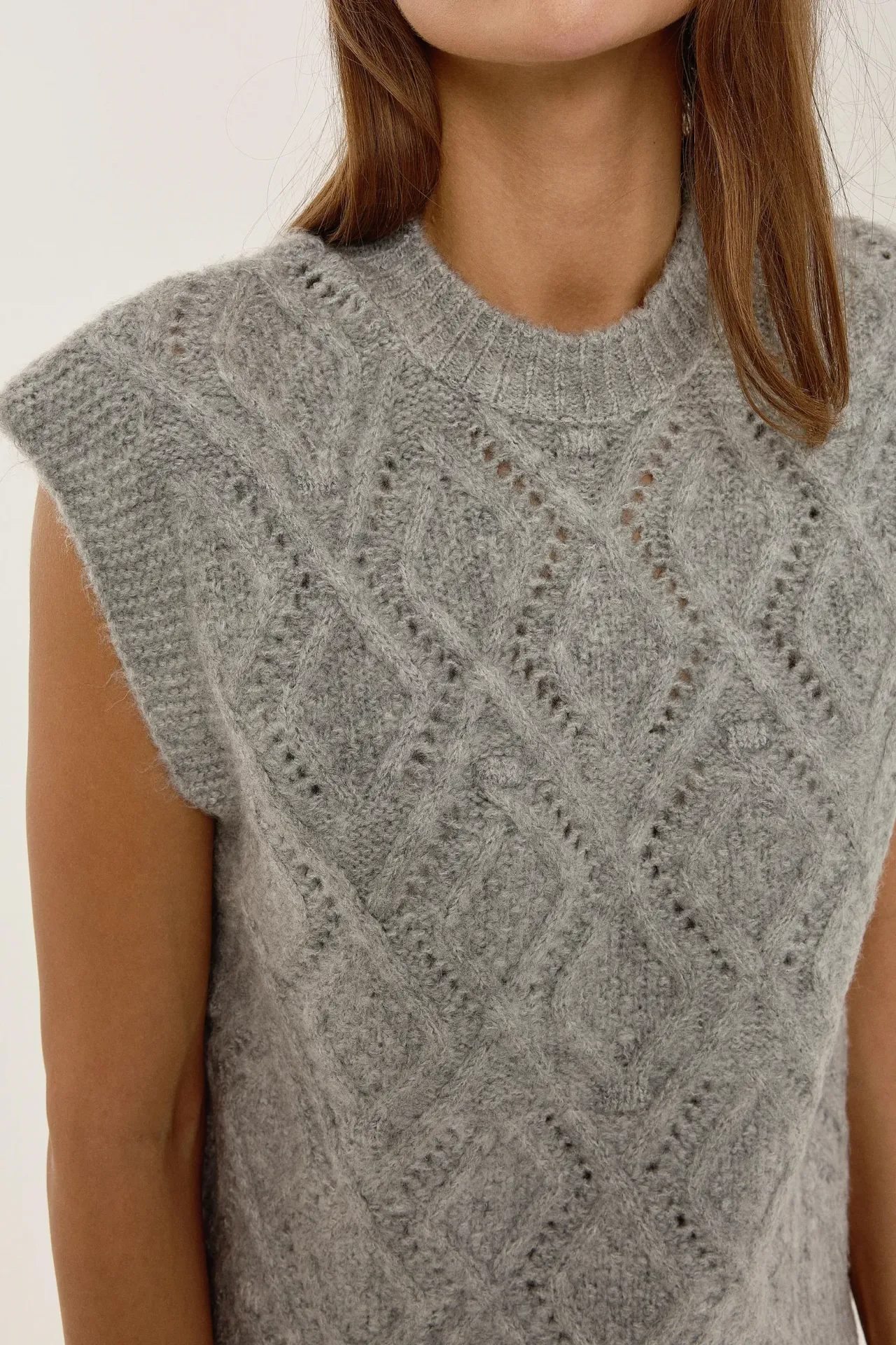 Fitted Knit Sweater Vest