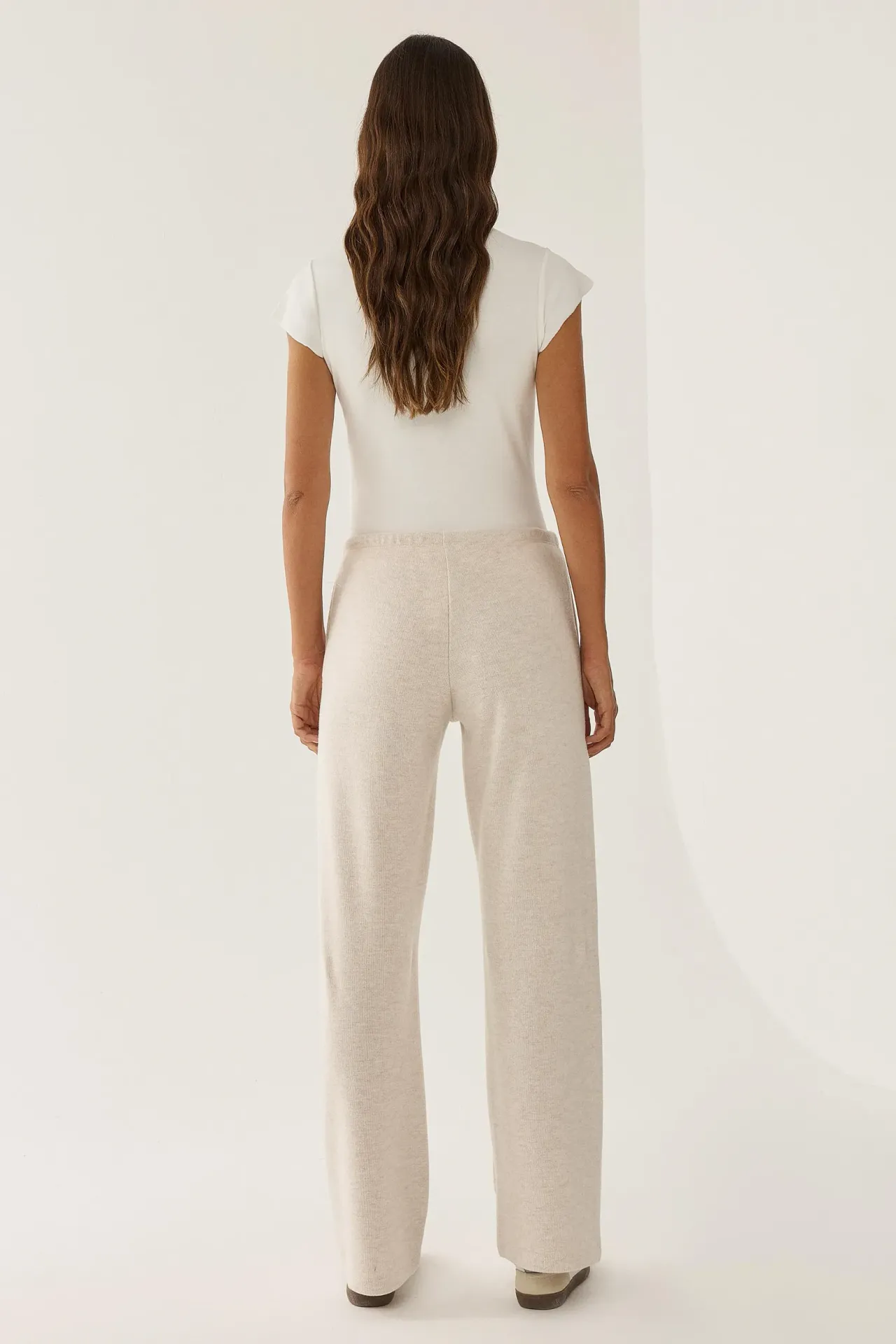 Elastic Waist Straight Leg Sweatpants