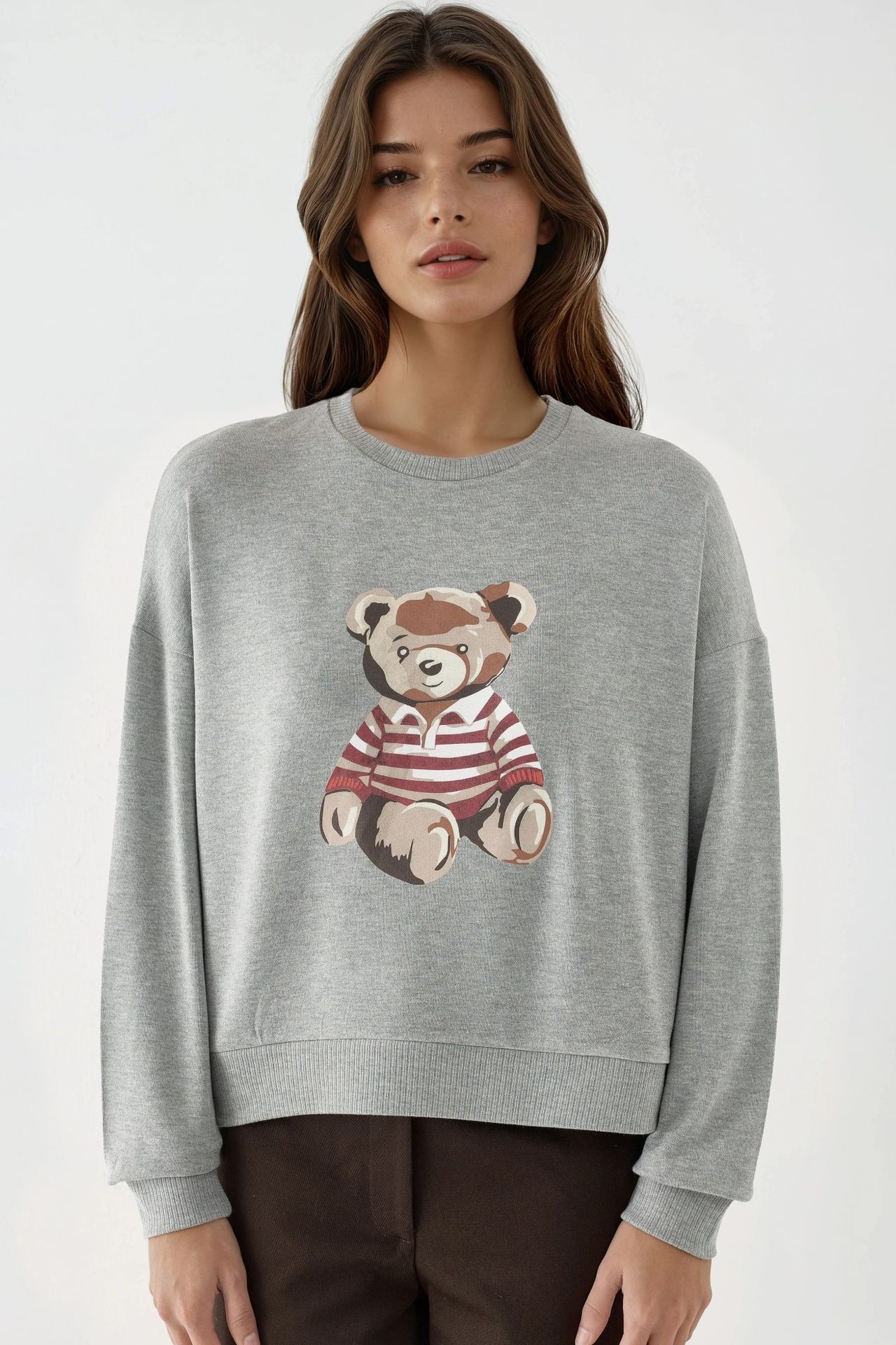 BUSEM Printed Crew Neck Long Sleeved Sweatshirt 6