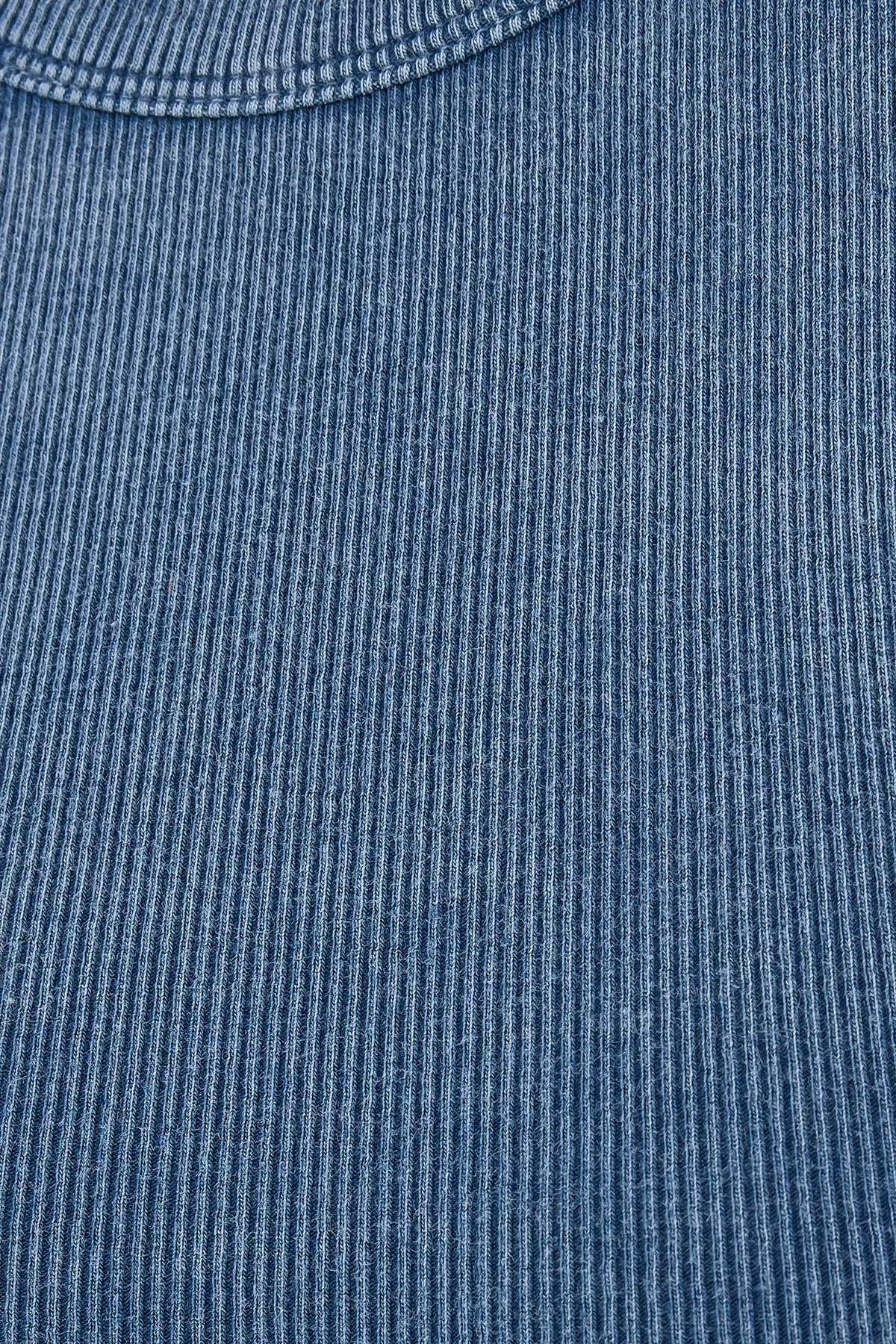 Short Sleeve Acid-Washed T-Shirt with Ribbed Round Neck 5