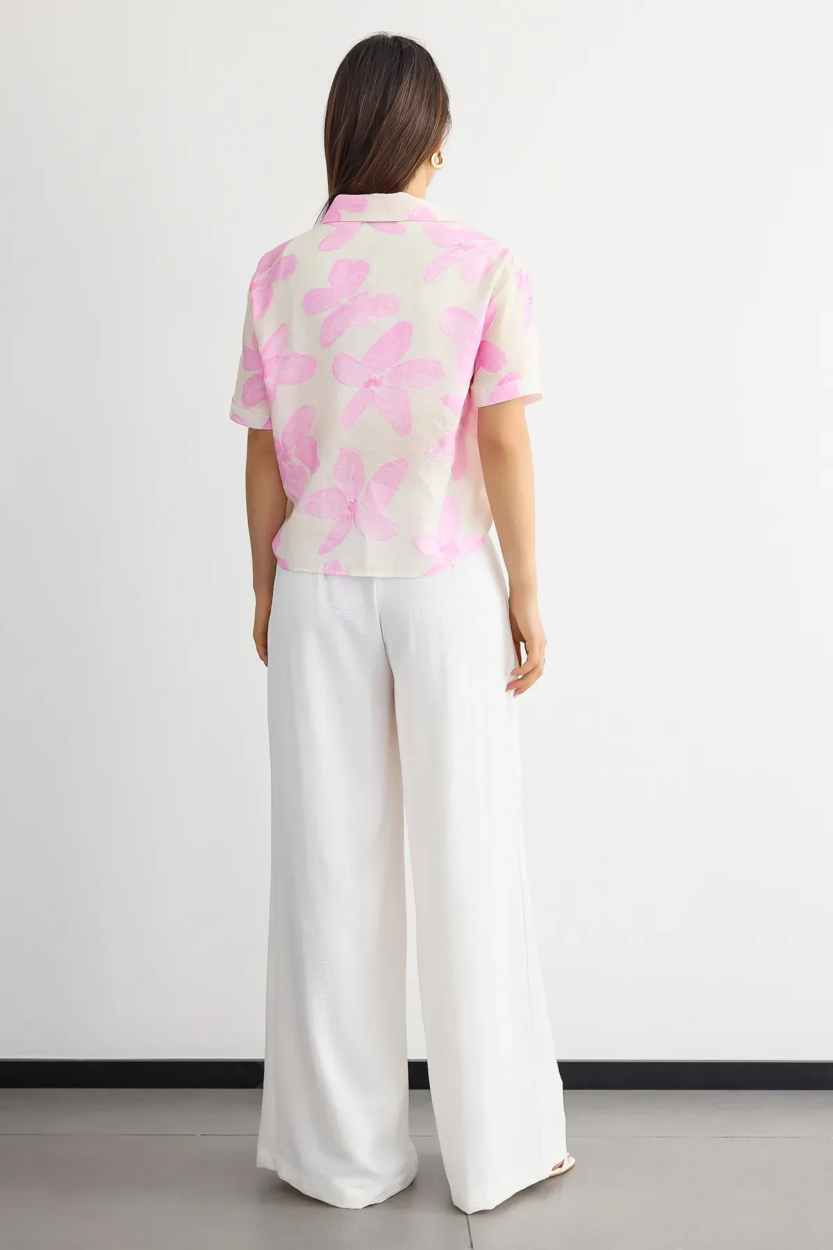 Floral Organza Short-Sleeve Cropped Shirt 4