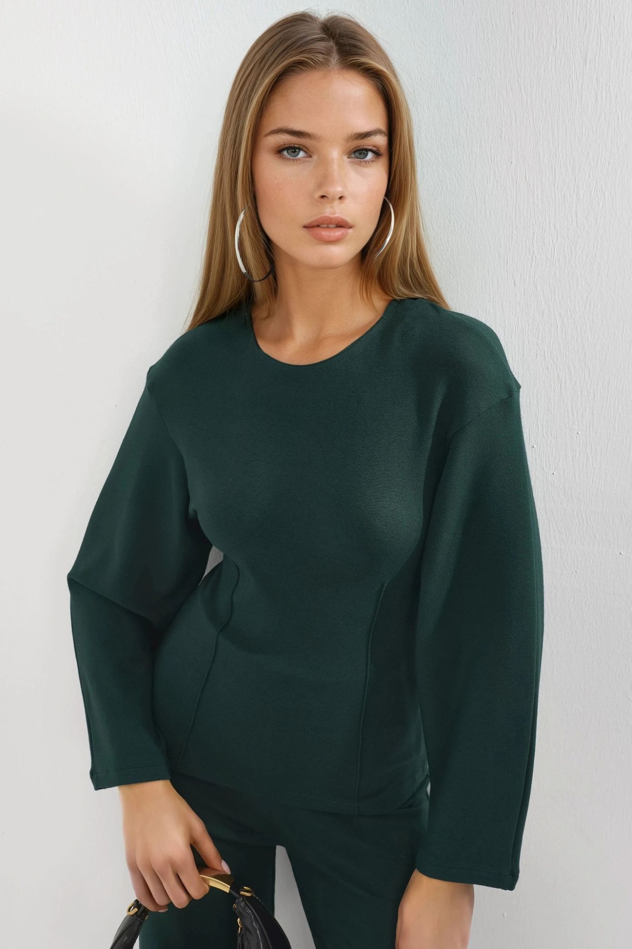 BUSEM Crew Neck Long Sleeve Fitted Blouse 1