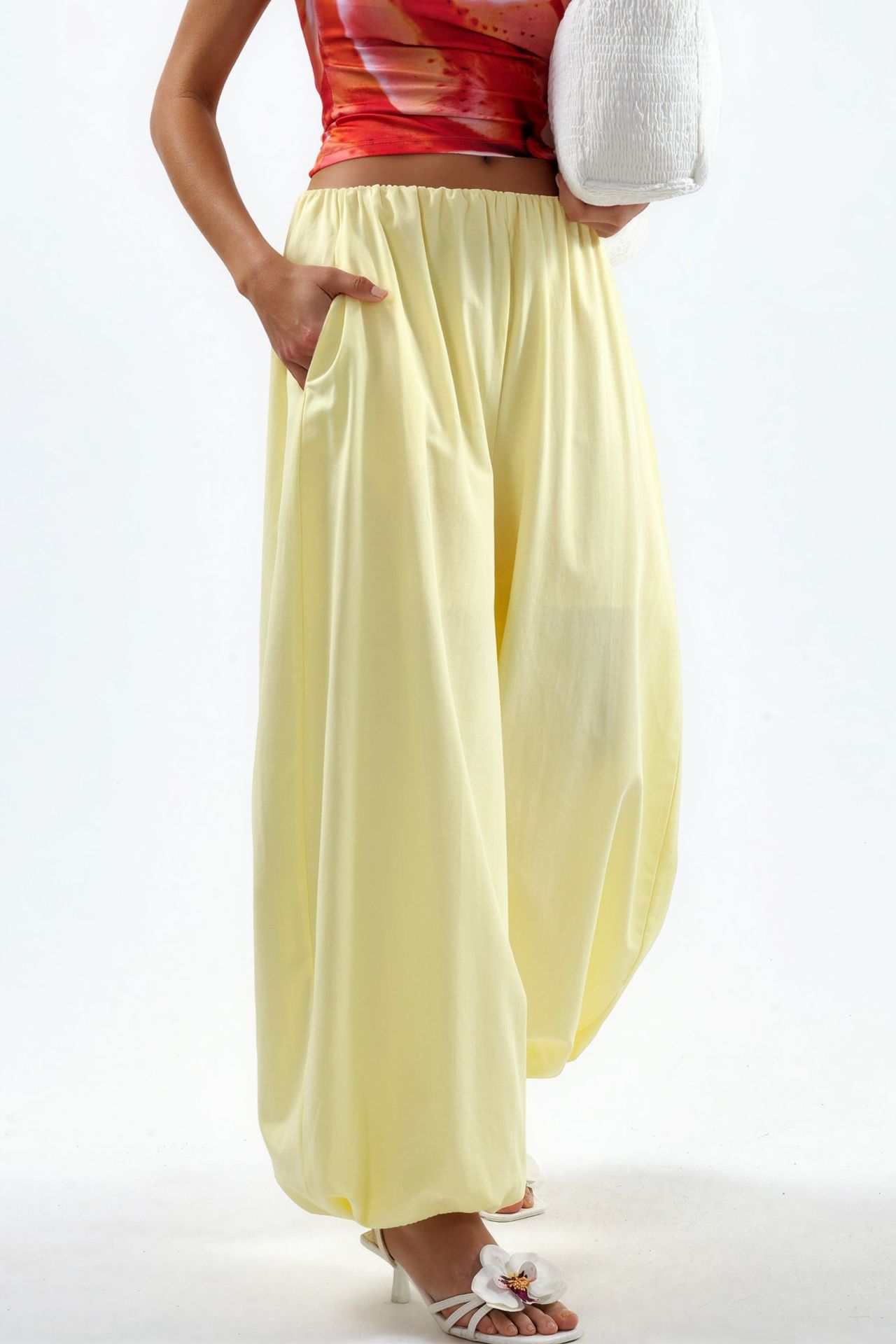 BUSEM Elastic Waist Balloon Pants 1