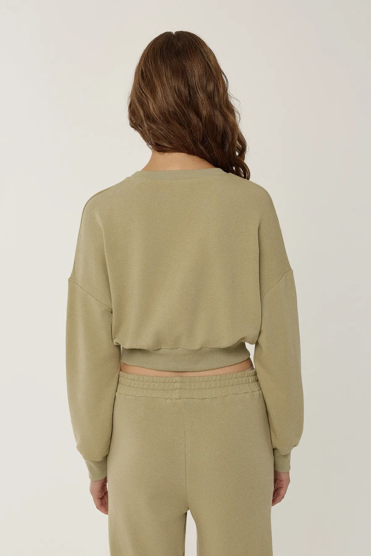 Cropped Sweatshirt 5