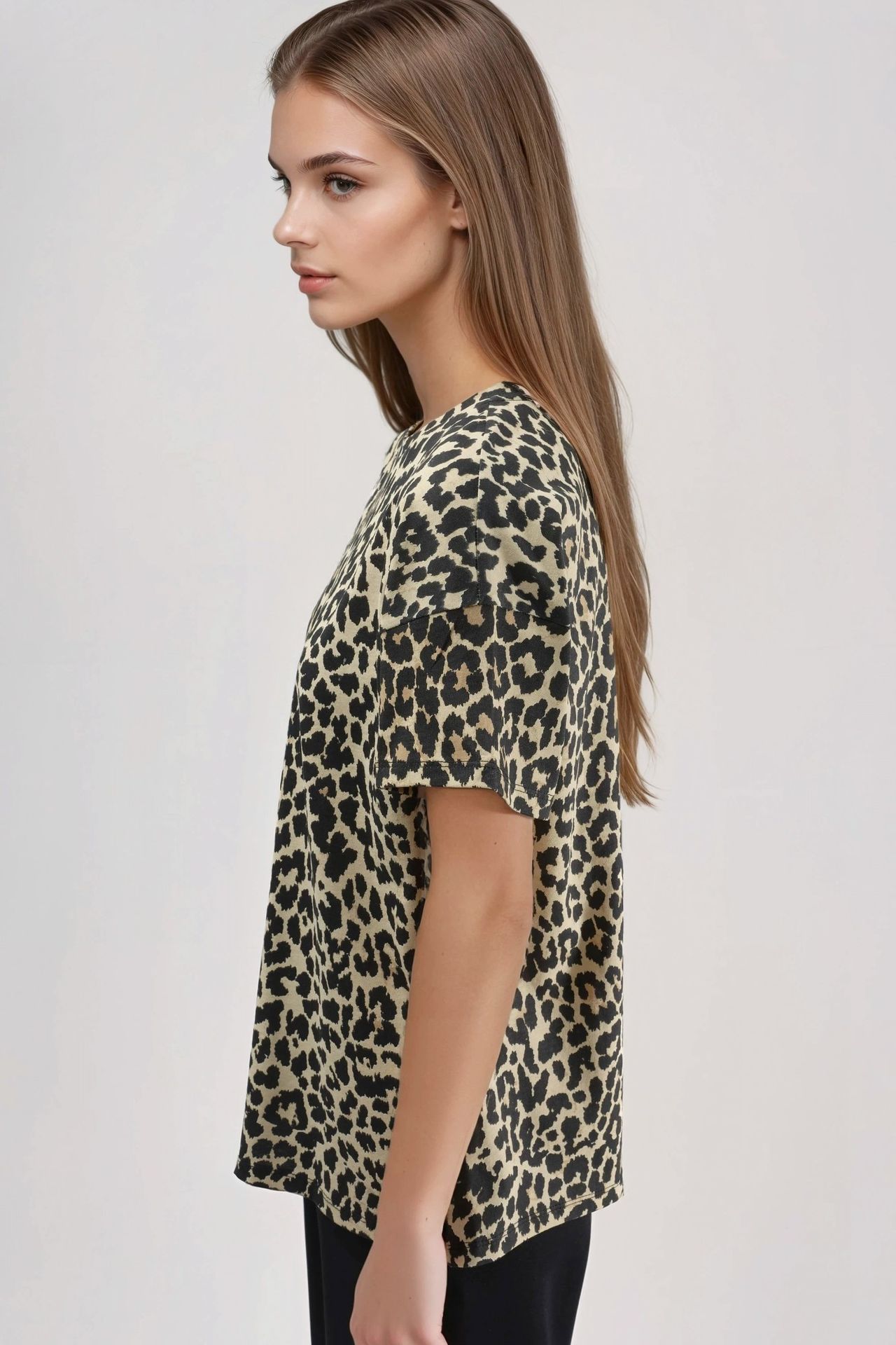 Oversized Leopard Print Crew Neck T-Shirt 5
