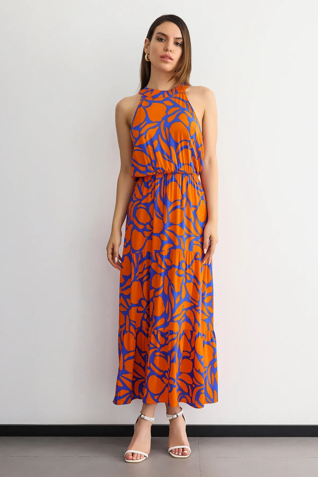 Floral Halter-Neck Maxi Dress
