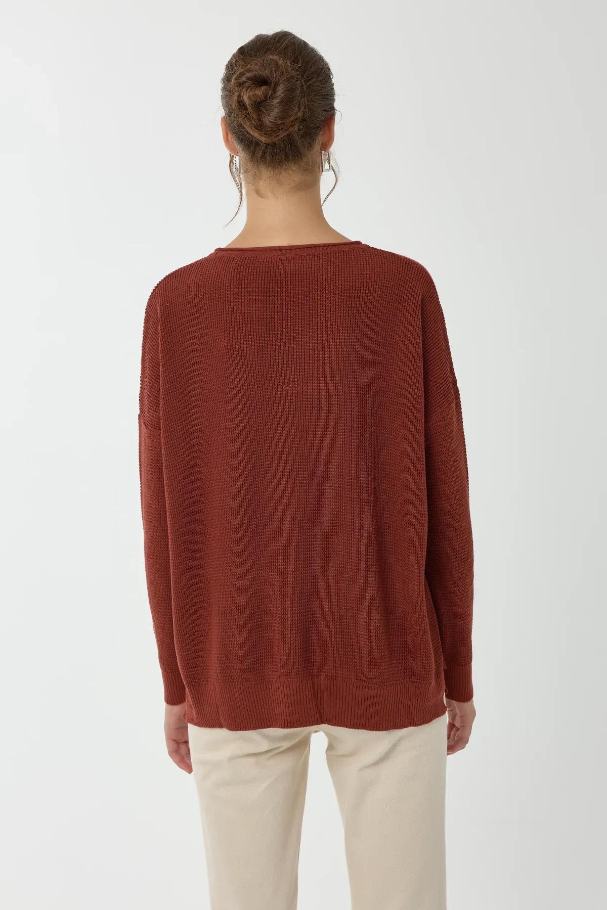 Relaxed-Fit Knitted Sweater 4