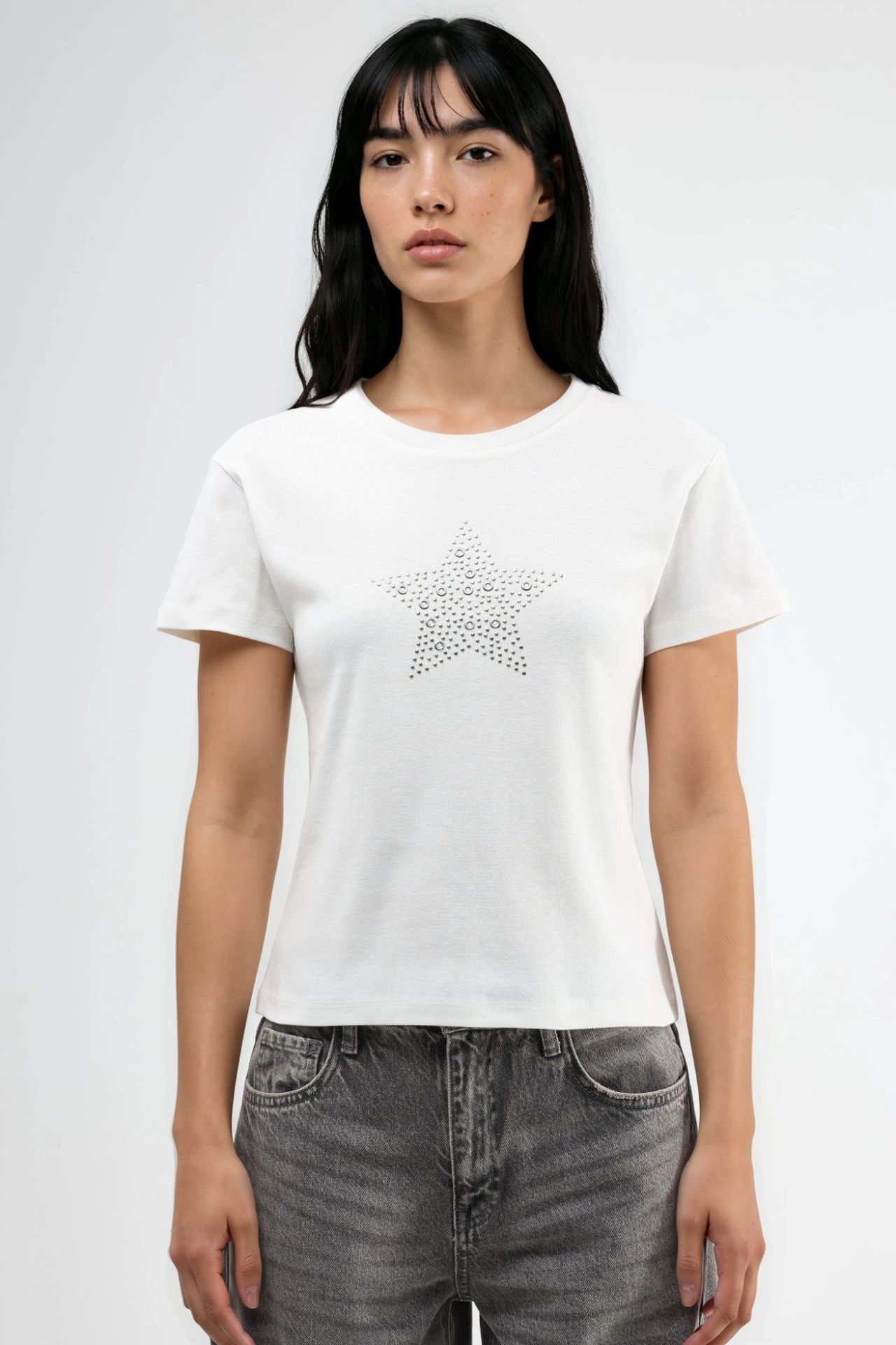 BUSEM Stone Detailed Crew Neck T-Shirt 7