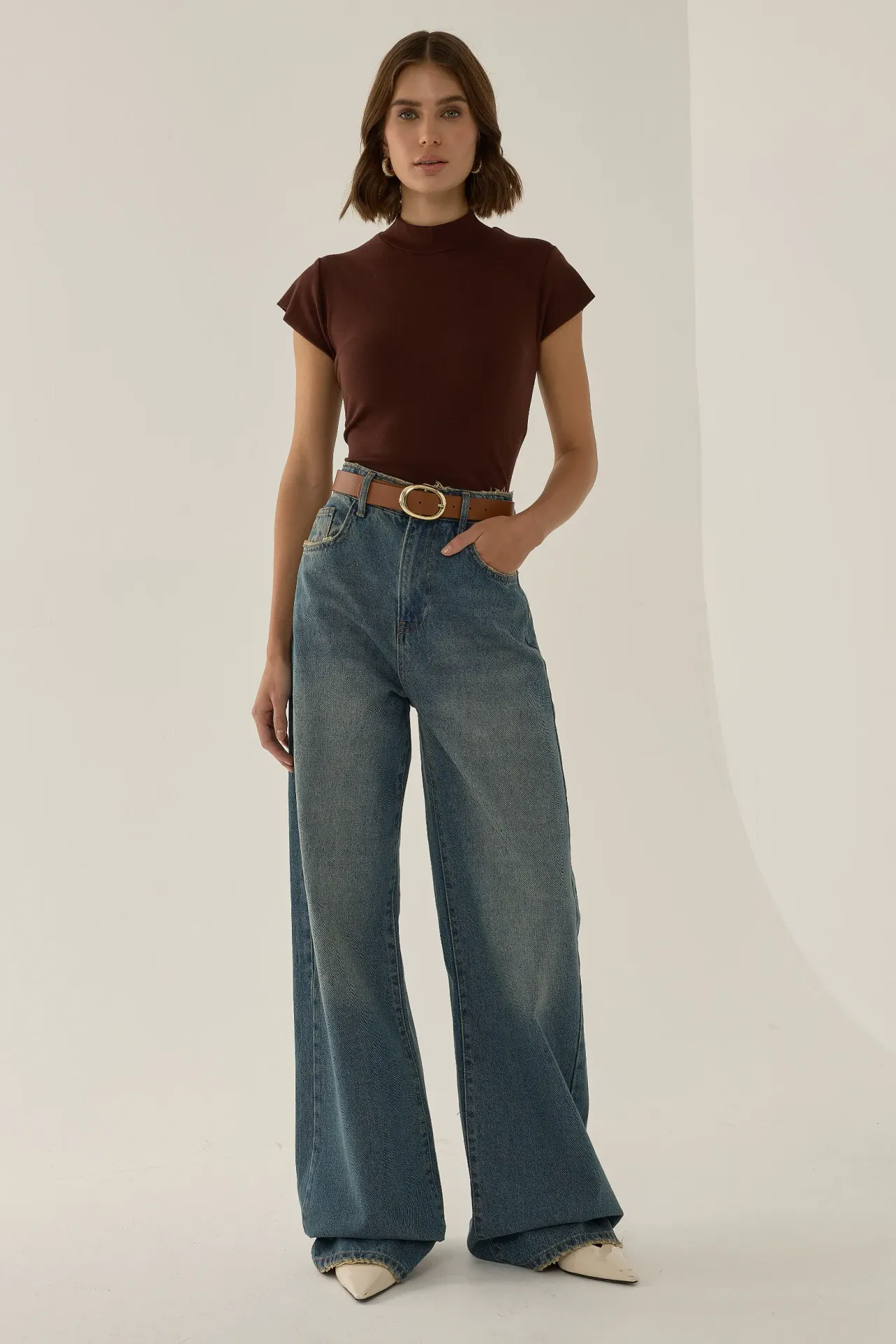 High-Waist Wide-Leg Jeans