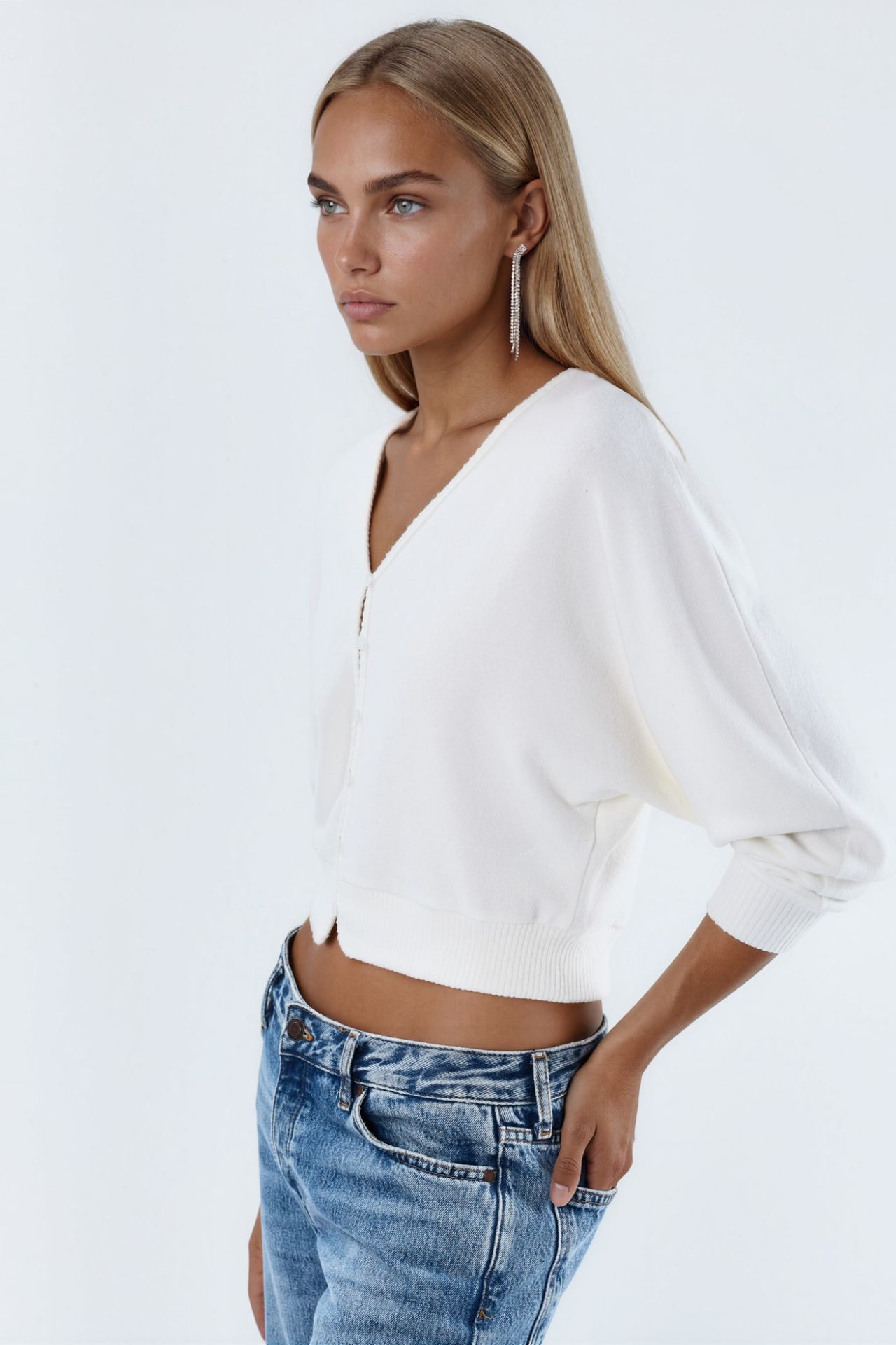 BUSEM V-Neck Ribbed Crop Cardigan 2