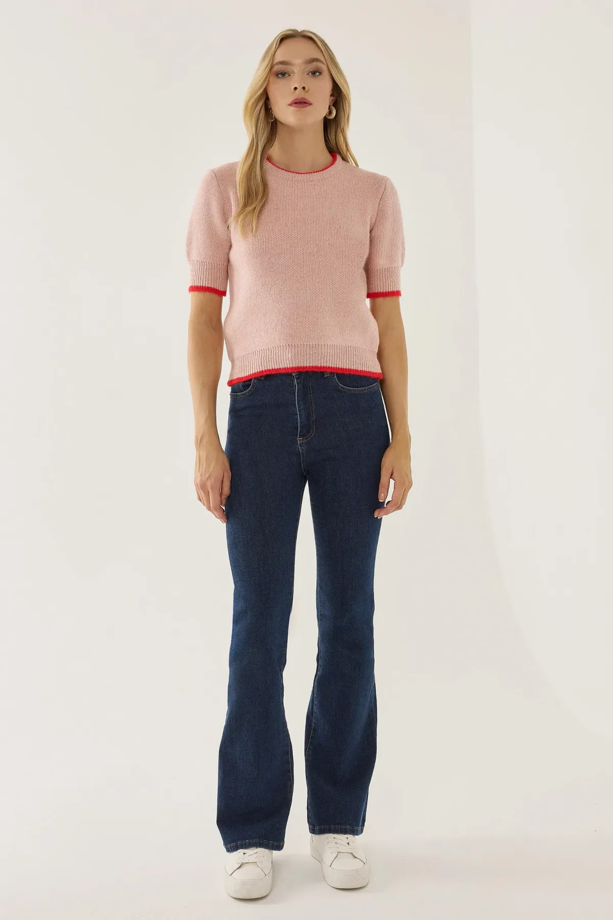 Contrast Knitted Sweater 2