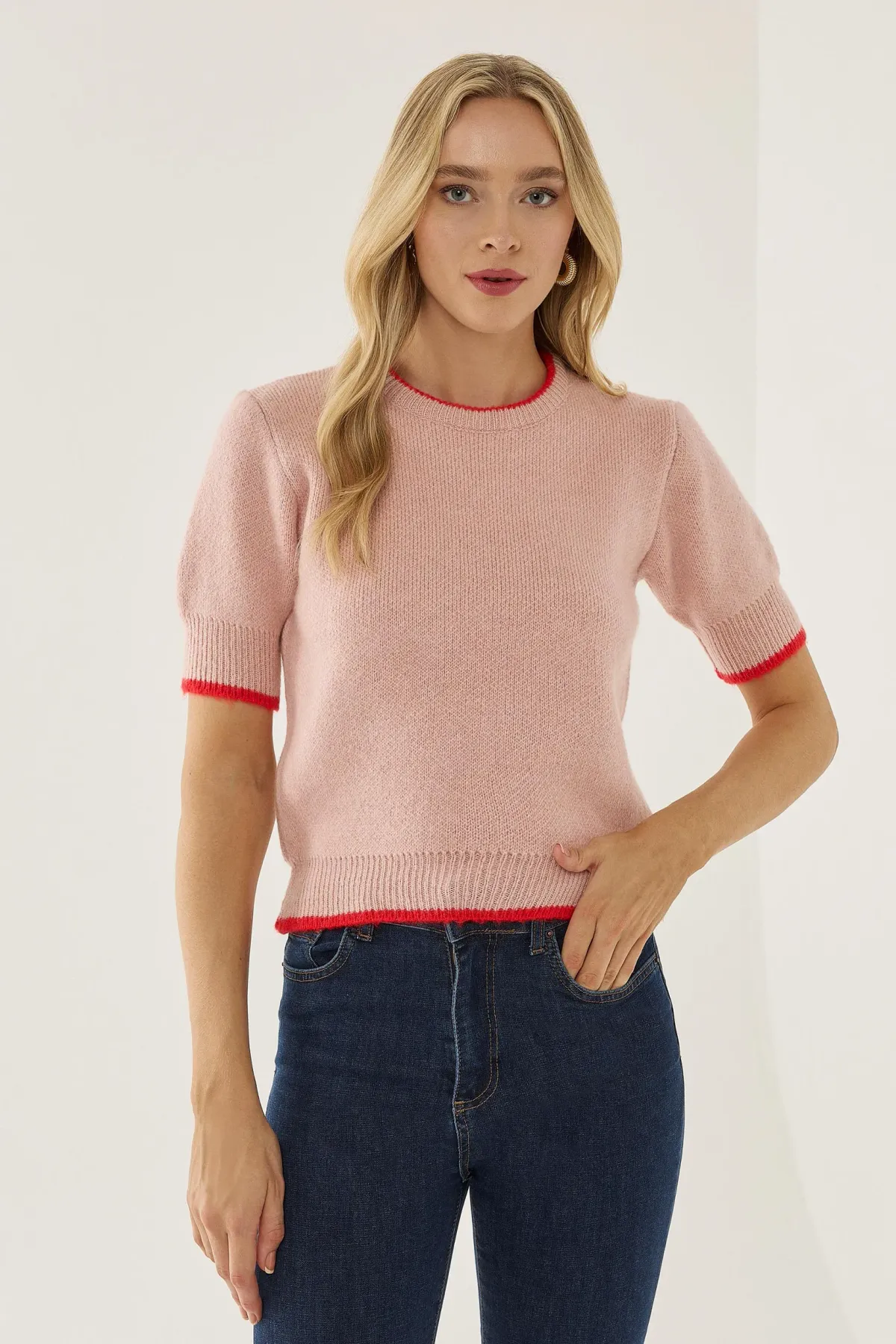 Contrast Knitted Sweater 1