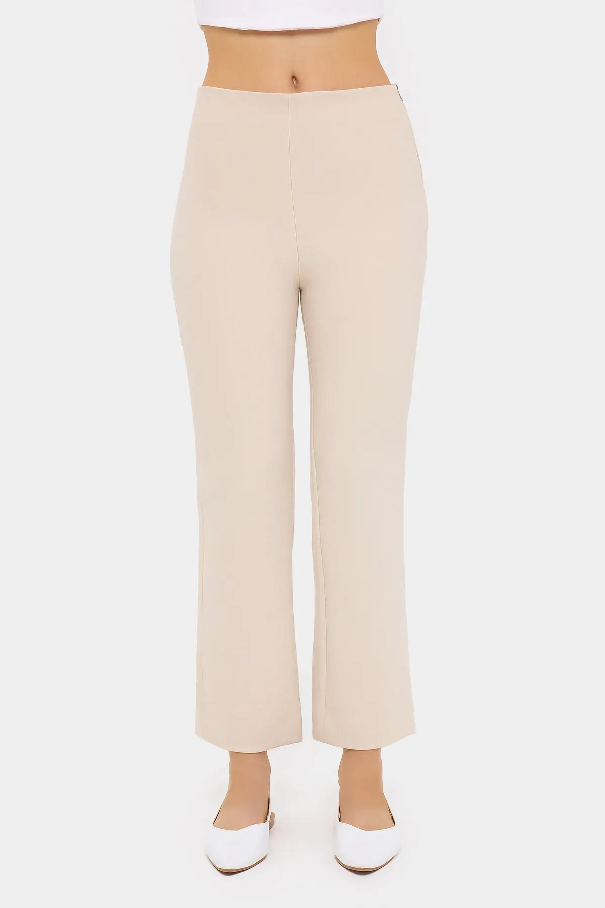 High-Waist Straight-Leg Trousers with Zip Detail 2
