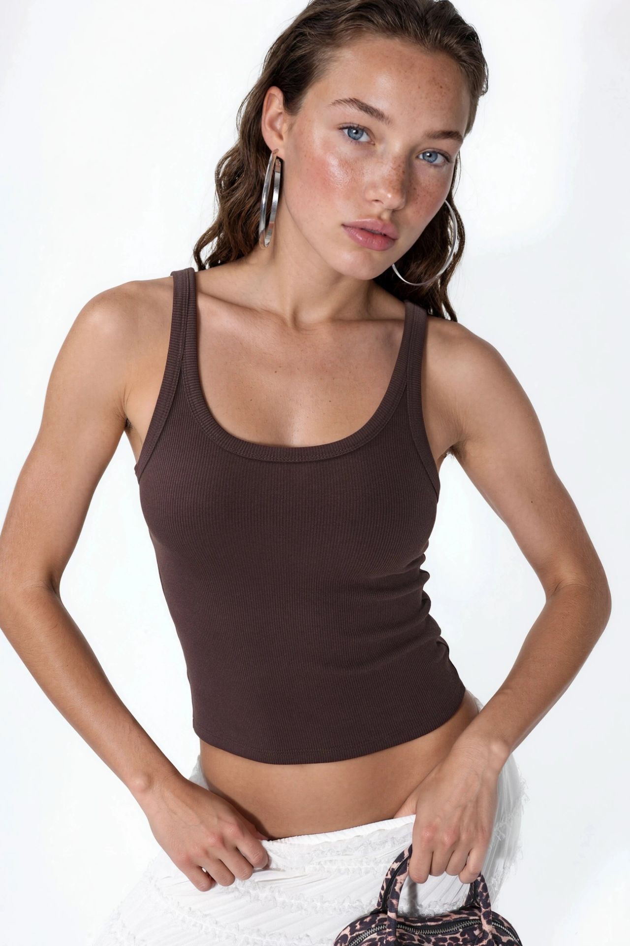 BUSEM Sleeveless Ribbed U Neck Tank Top 1