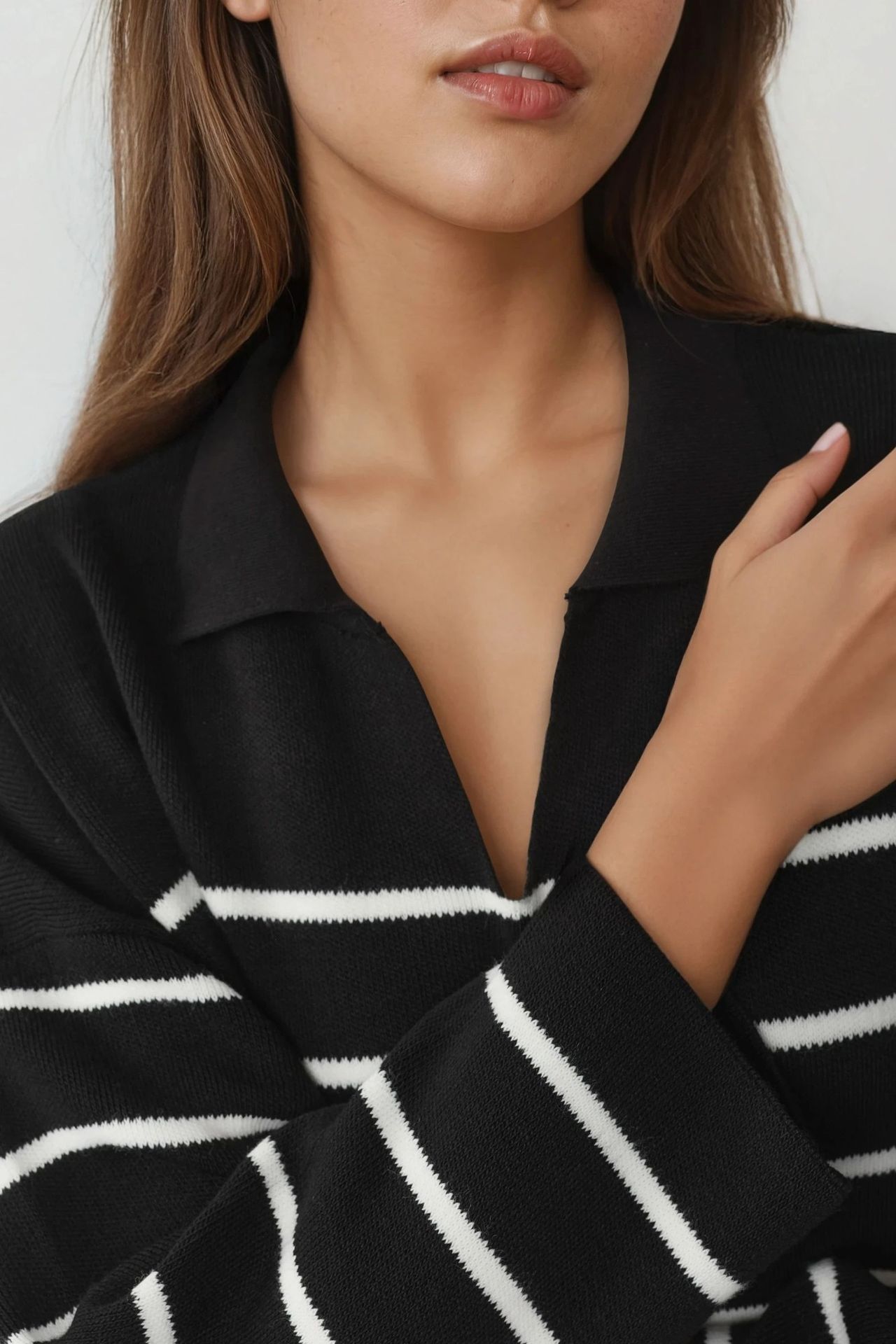MY FASHION Striped V-Neck Loose Fit Midi Knit Dress with Slit 5