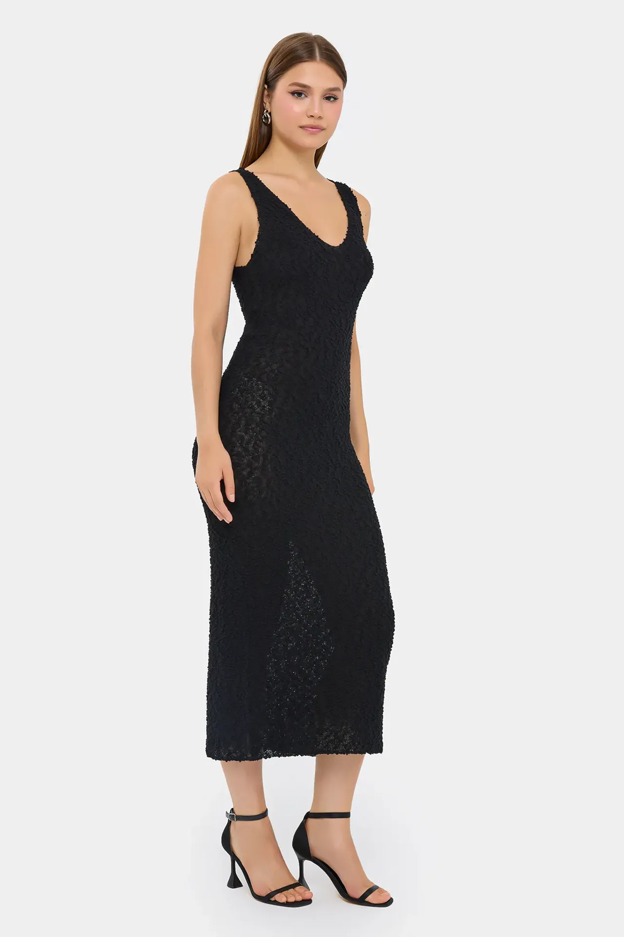 Knitted V-Neck Midi Dress with Textured Pattern