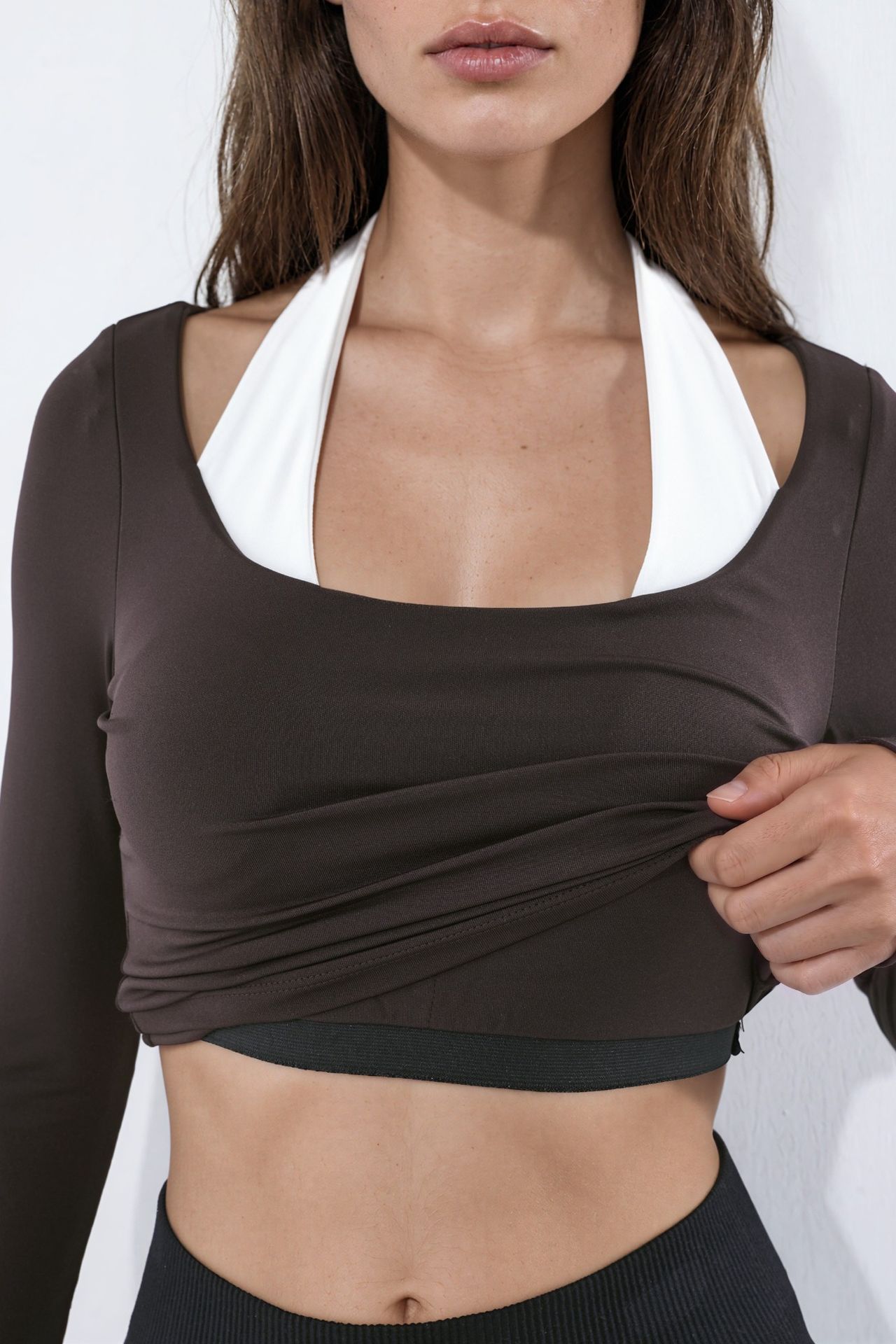 Halter Neck Padded Knit Sports Top 4