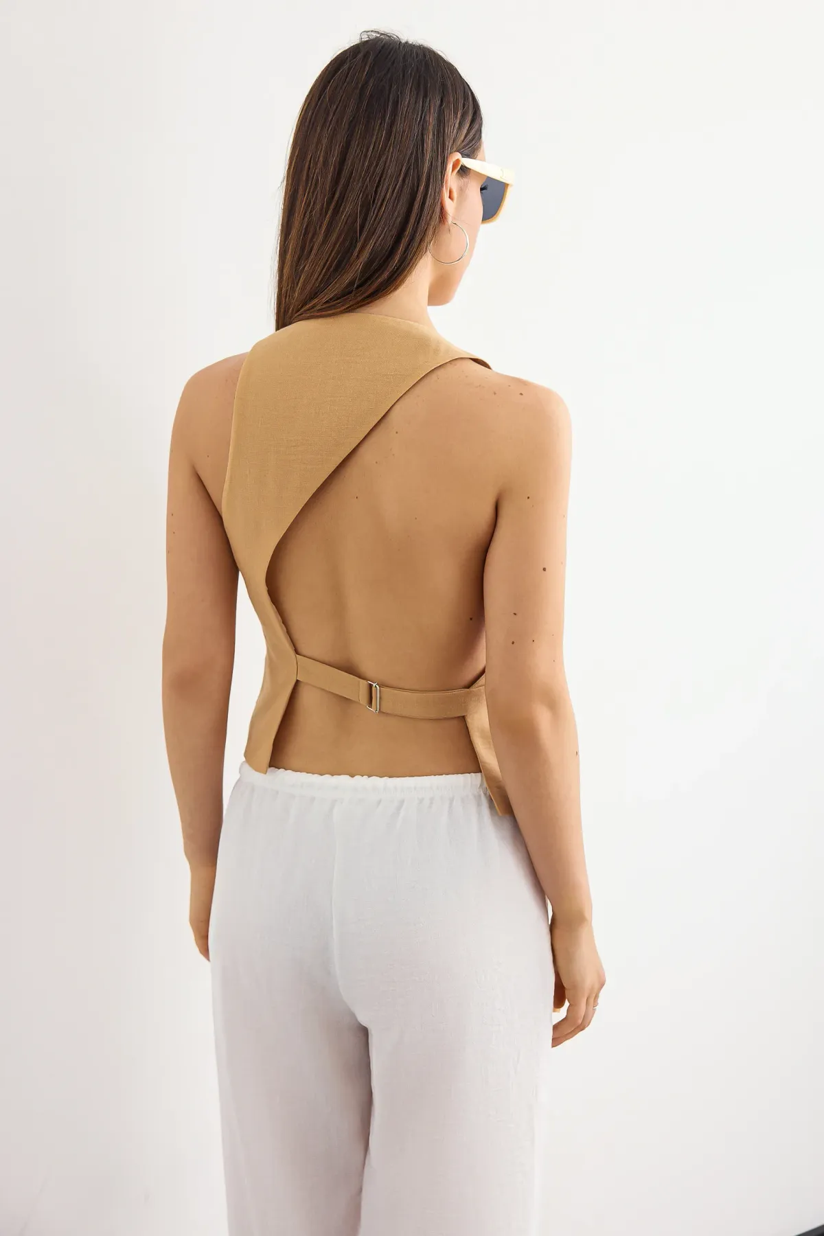 Solid V Neck Waistcoat 4