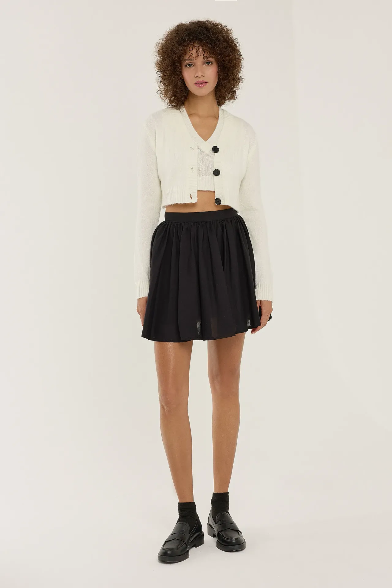 Knitted V-Neck Two Pieces Set with Button Detail