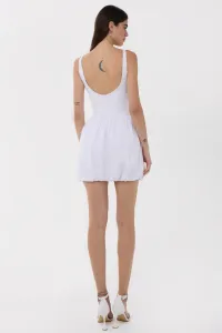 white-image-4