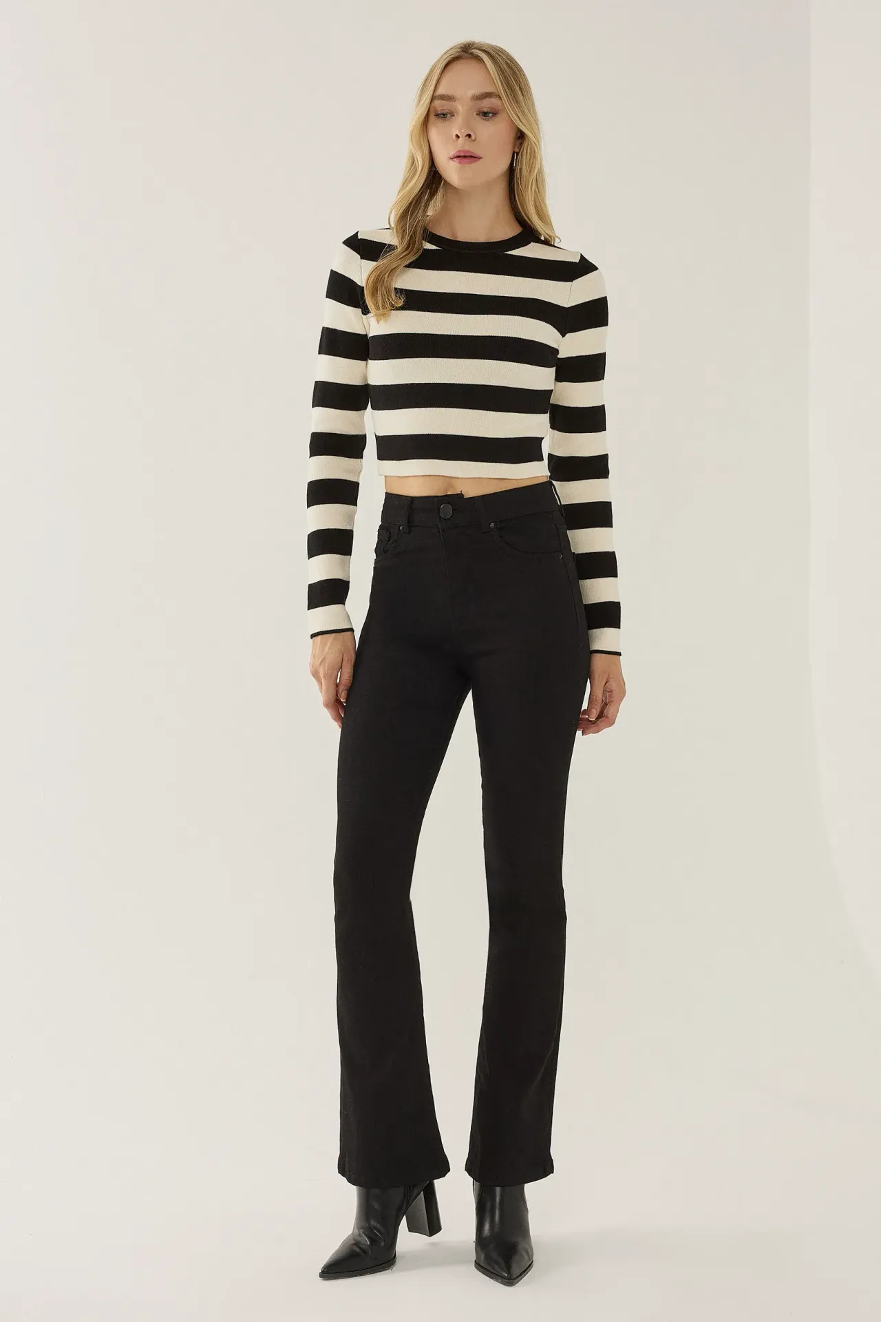 Striped Crew Neck Knit Top