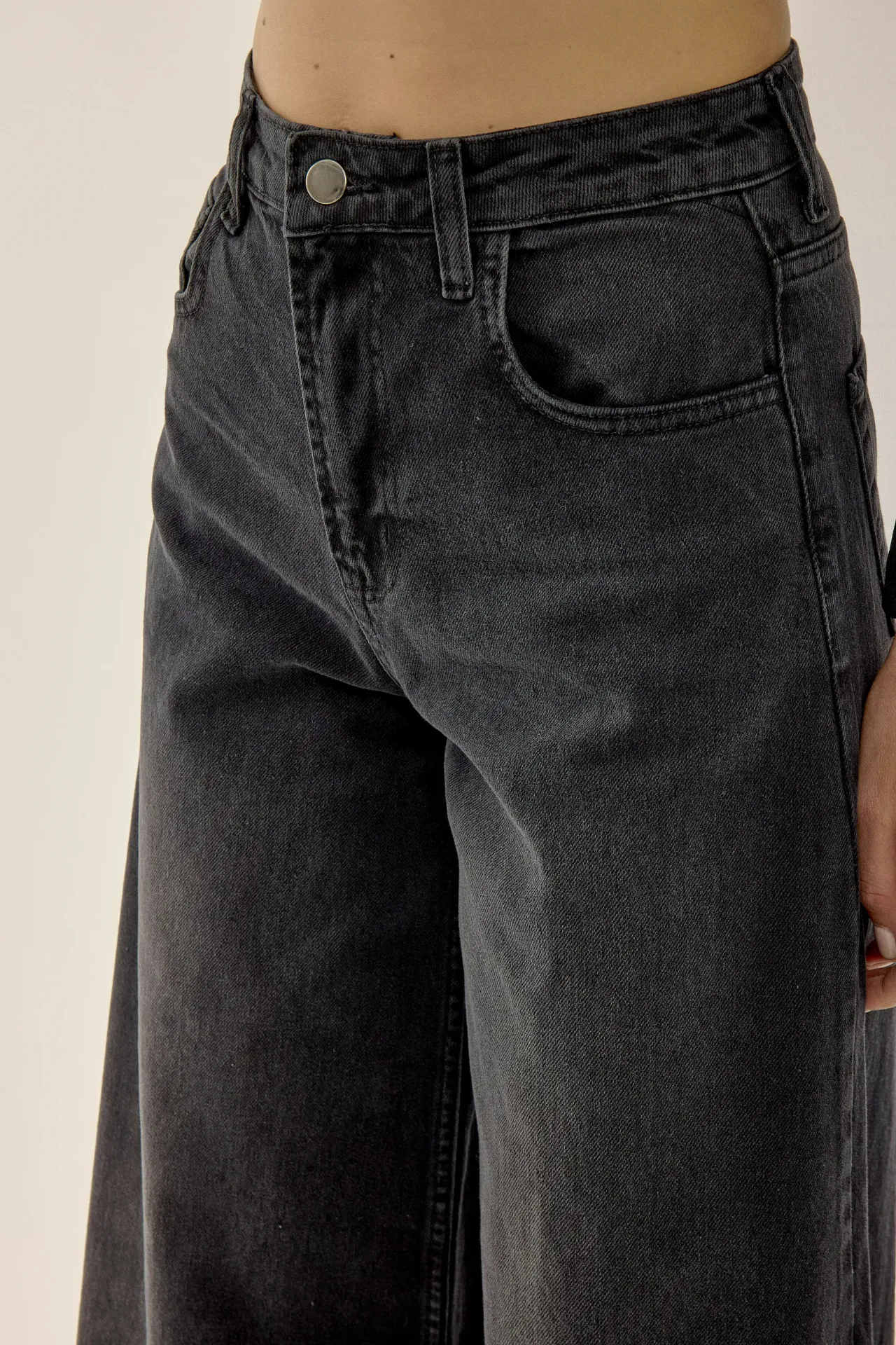 Washed Effect Wide Leg Denim Jeans