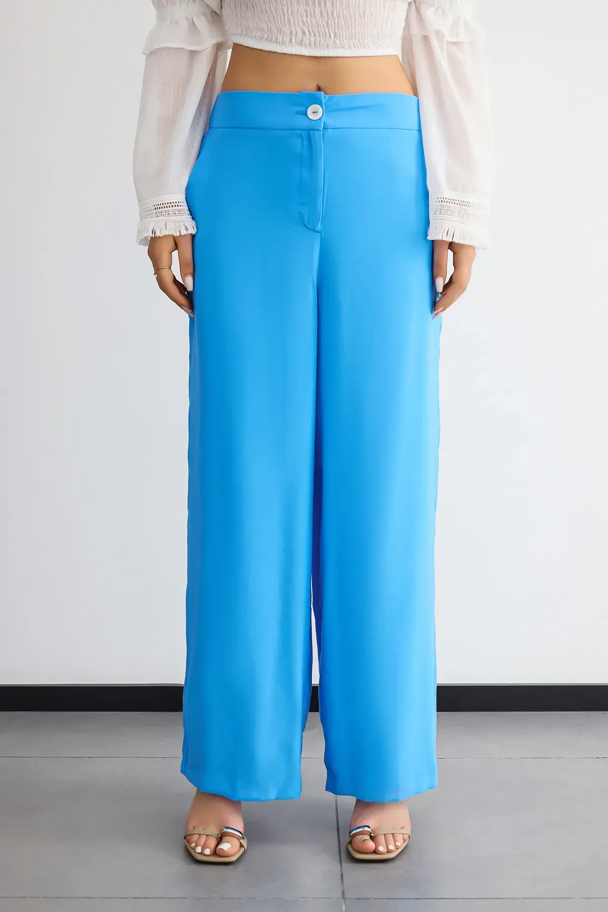 High-Waist Wide-Leg Trousers 1