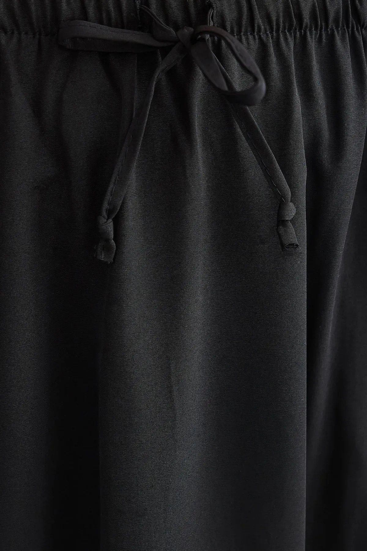 Mid-Rise Maxi Skirt with Drawstring 5