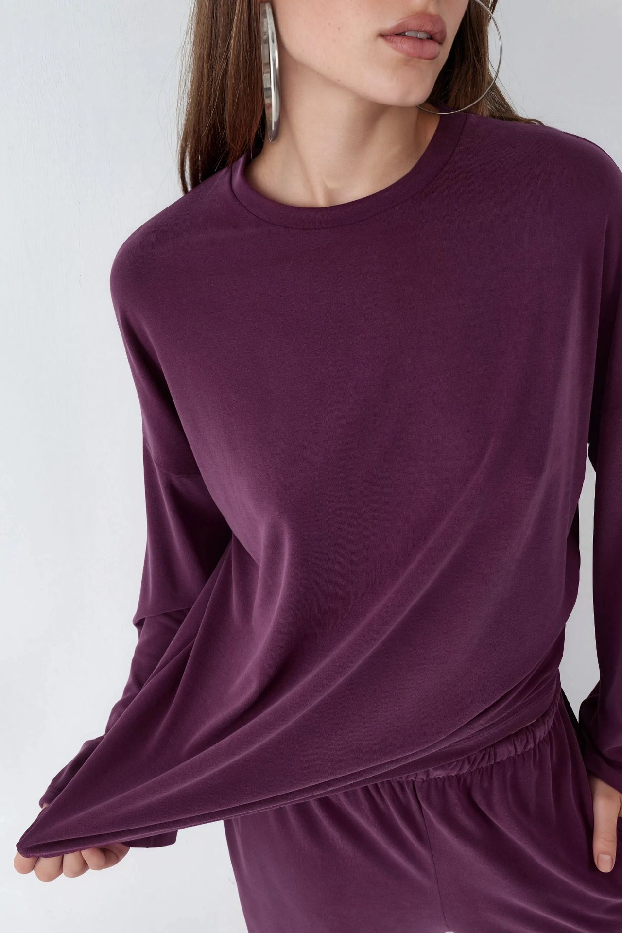 BUSEM Relaxed Fit Crew Neck Long Sleeve Blouse 6
