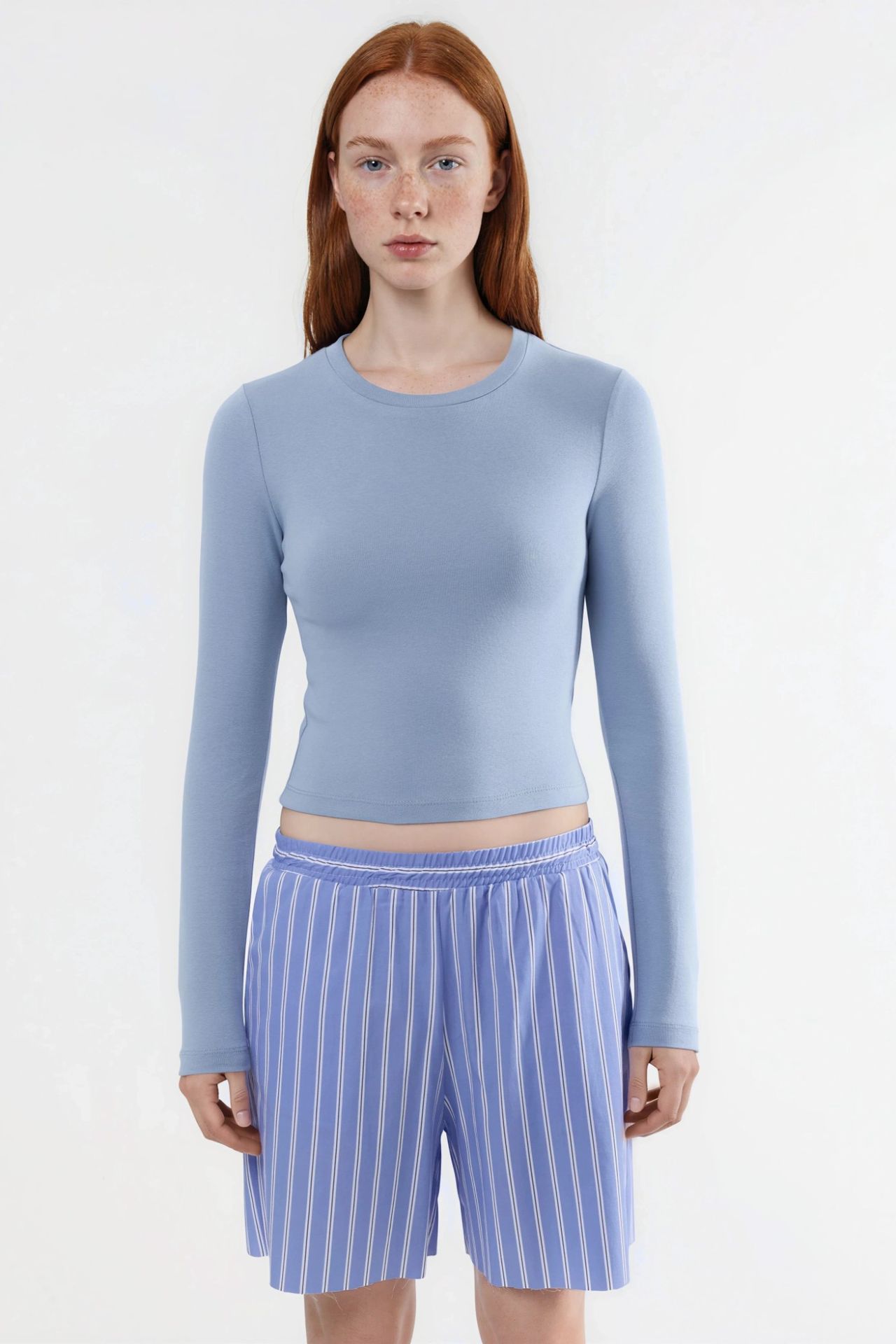 BUSEM Slim Fit Long Sleeved Crop Top with Crew Neck 7