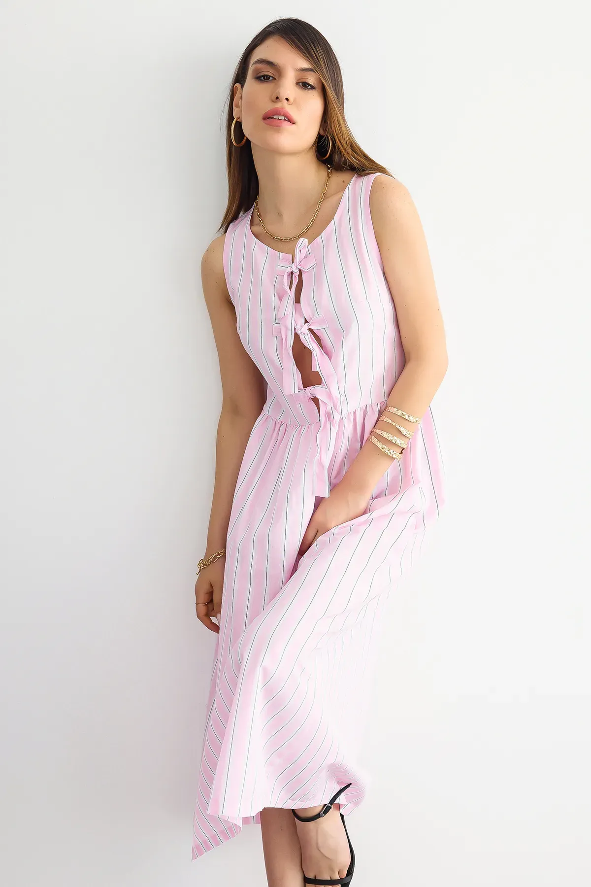 Striped Sleeveless Tie-Front Midi Dress 1