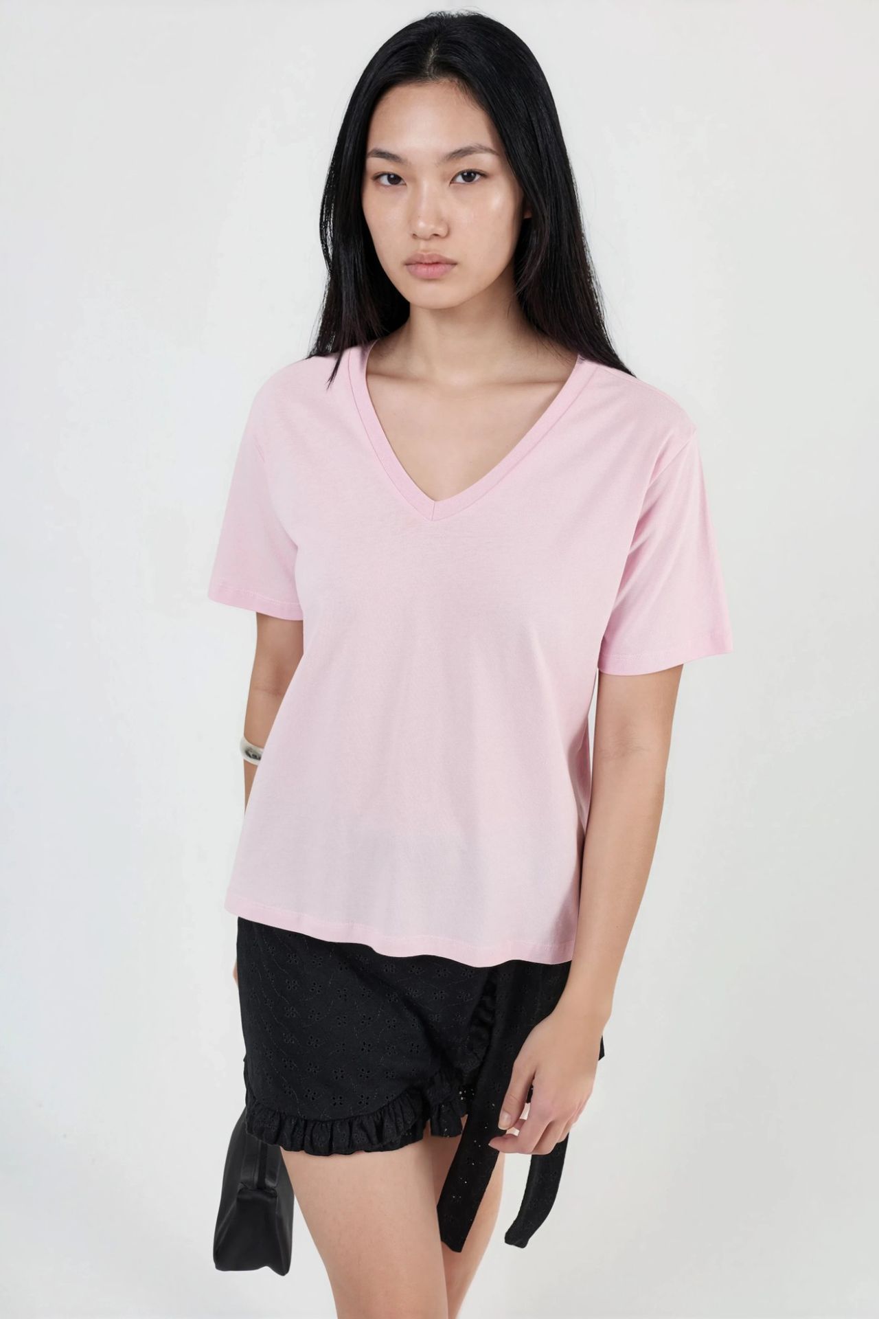 BUSEM V-Neck Solid Knit T-Shirt 1