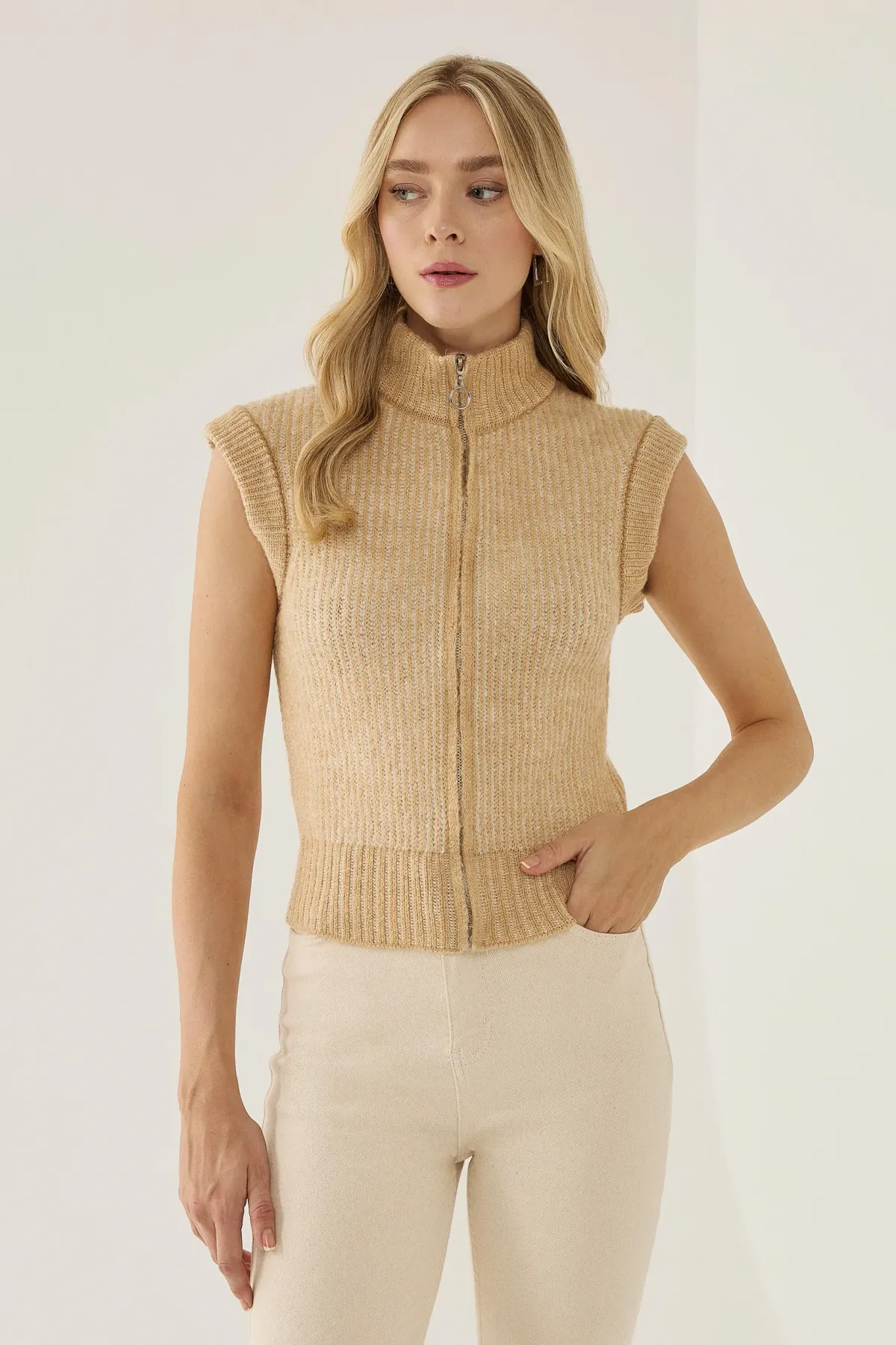 Striped Zip-Through Sleeveless Knit Vest 1